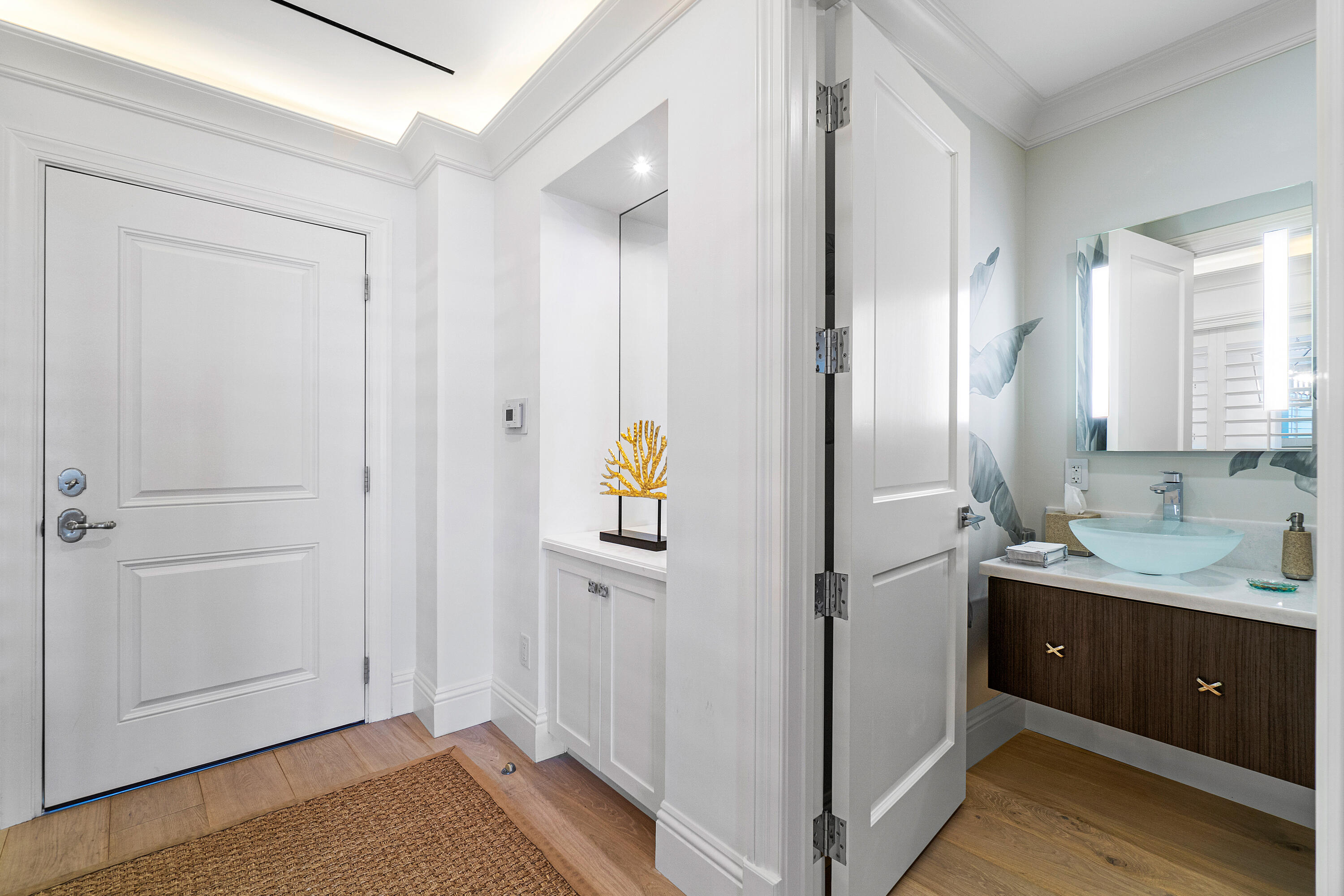 300 S Ocean #2d Palm Beach, FL 33480