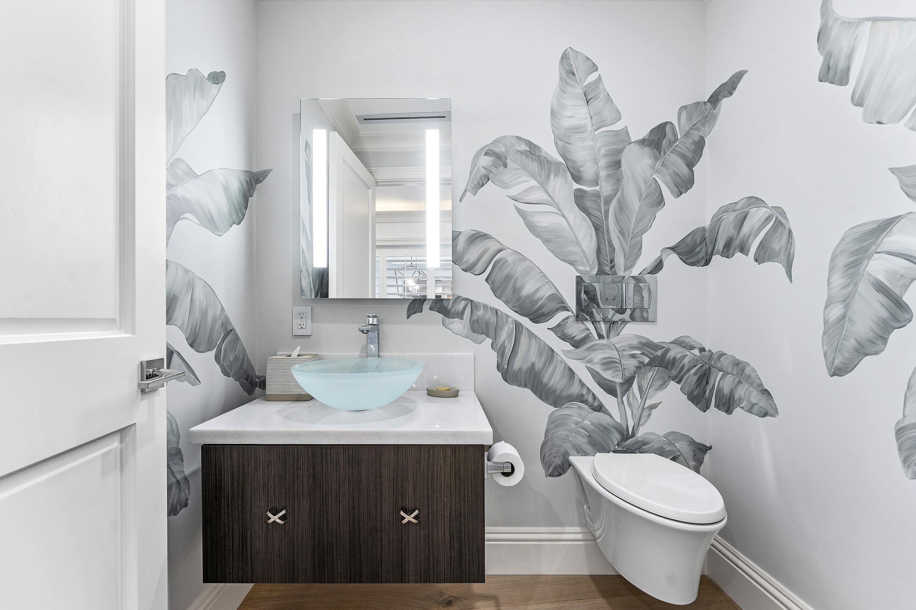 300 S Ocean #2d Palm Beach, FL 33480