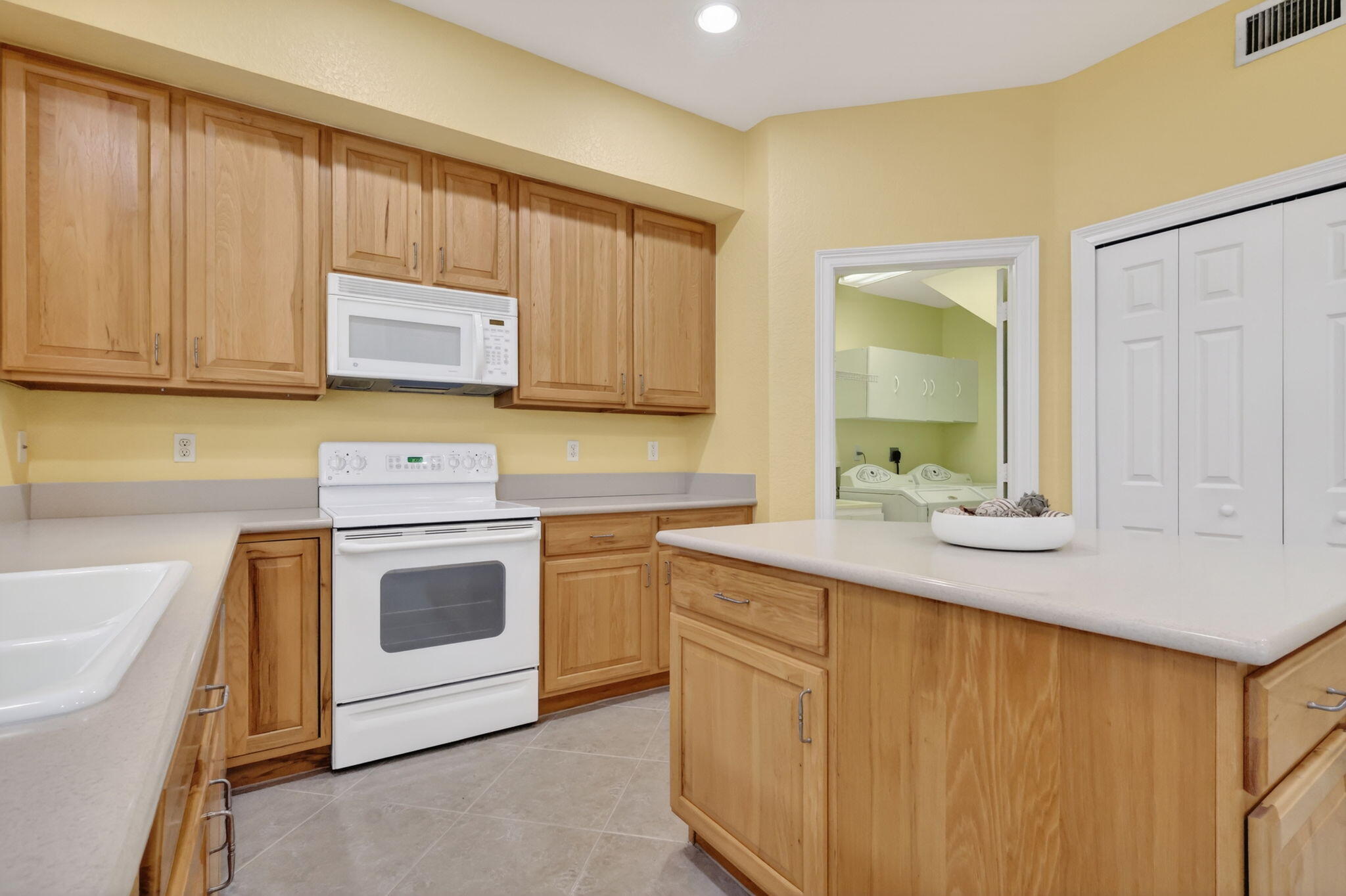 3638 Turtle Is West Palm Beach, FL 33411