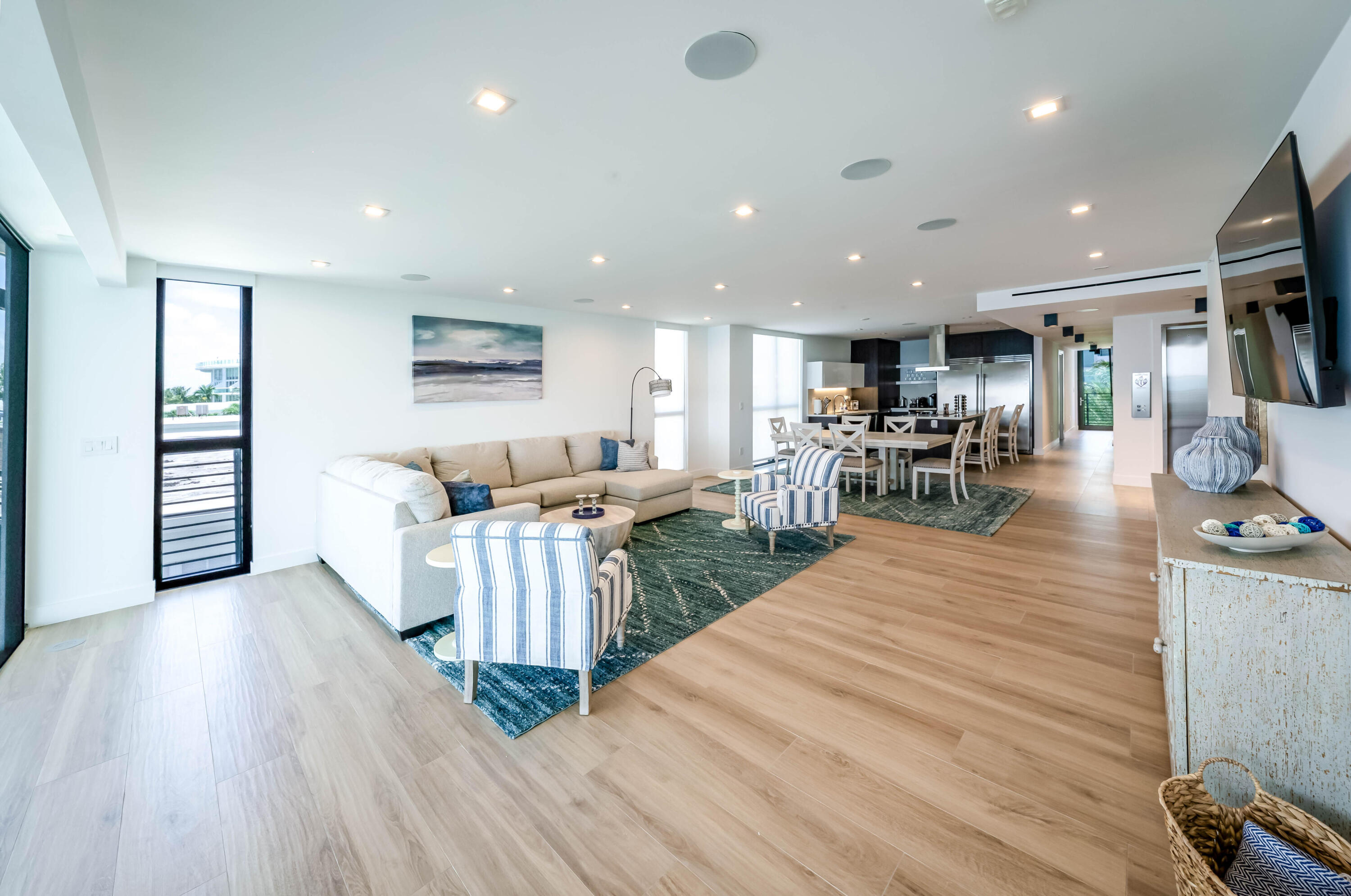 1930 Bay Miami Beach, FL 33141