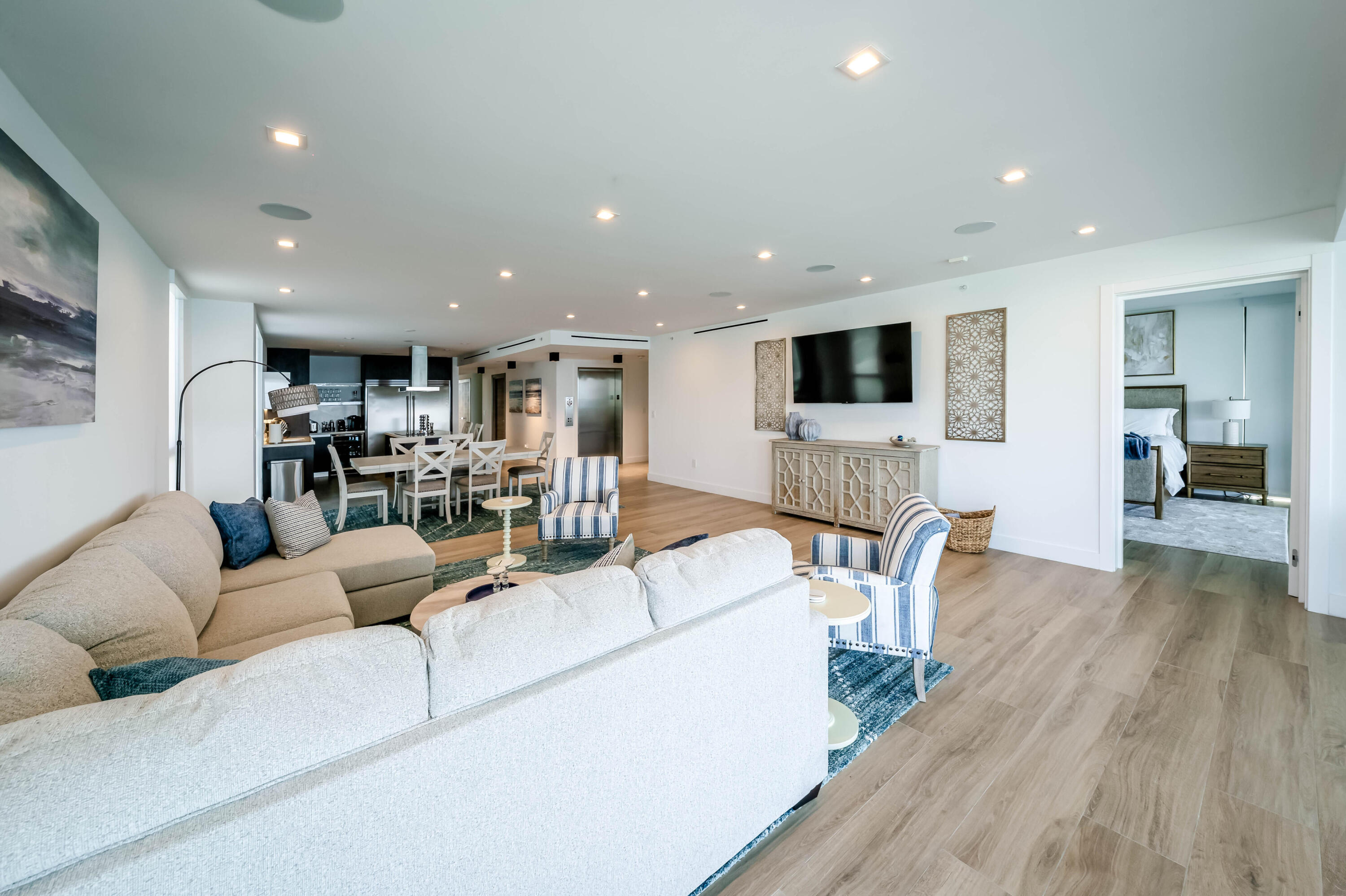 1930 Bay Miami Beach, FL 33141