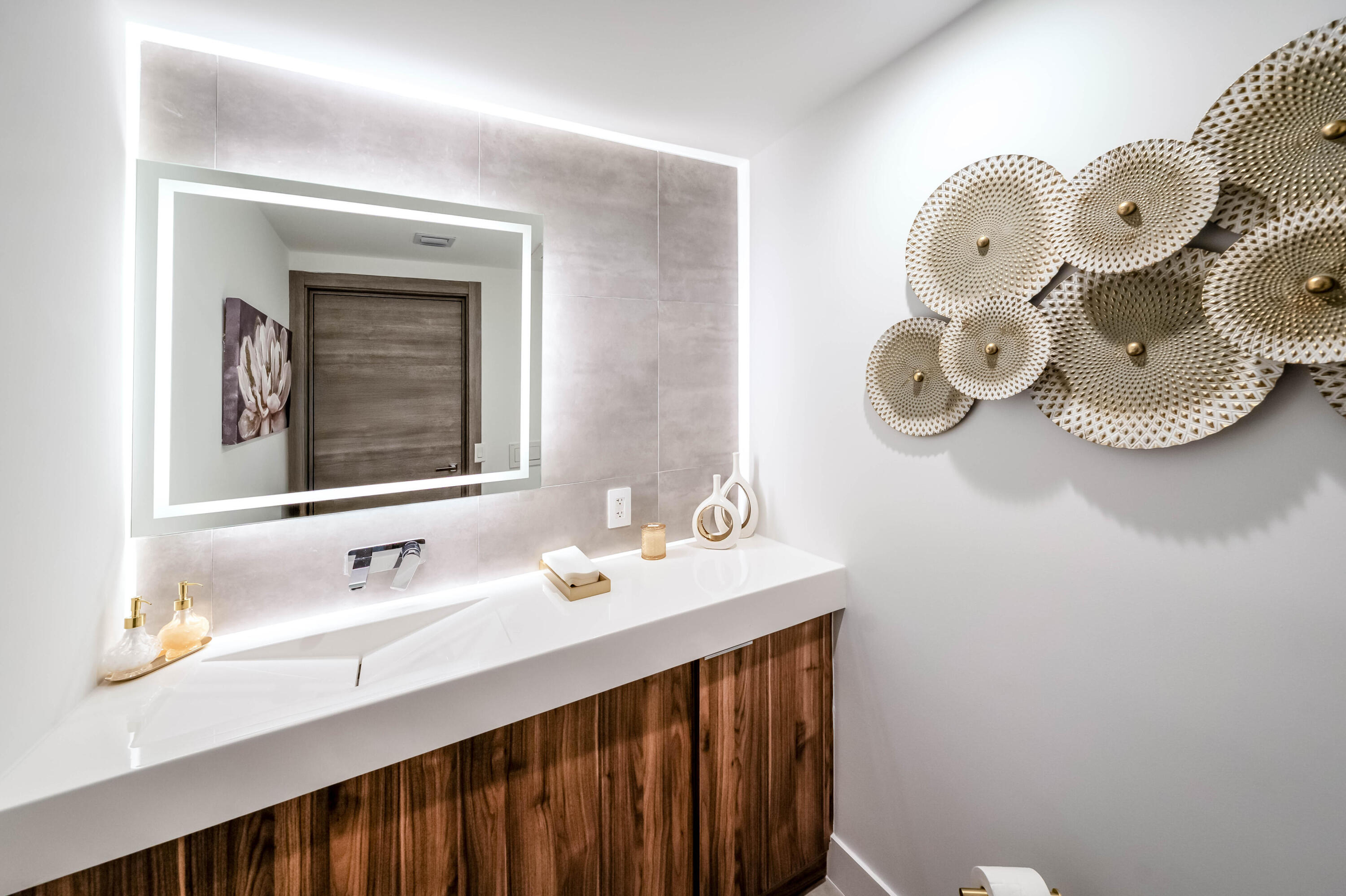 1930 Bay Miami Beach, FL 33141