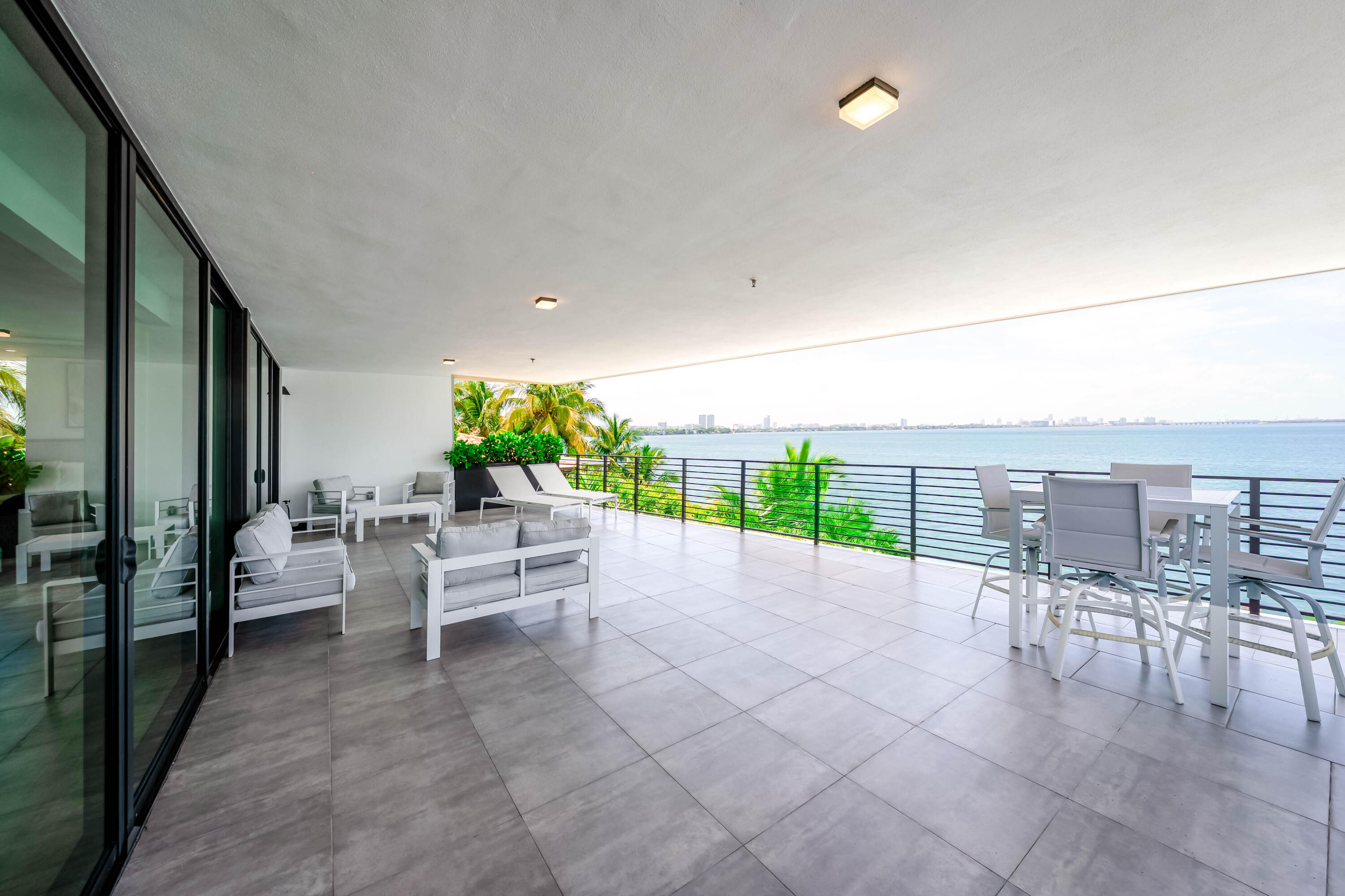 1930 Bay Miami Beach, FL 33141