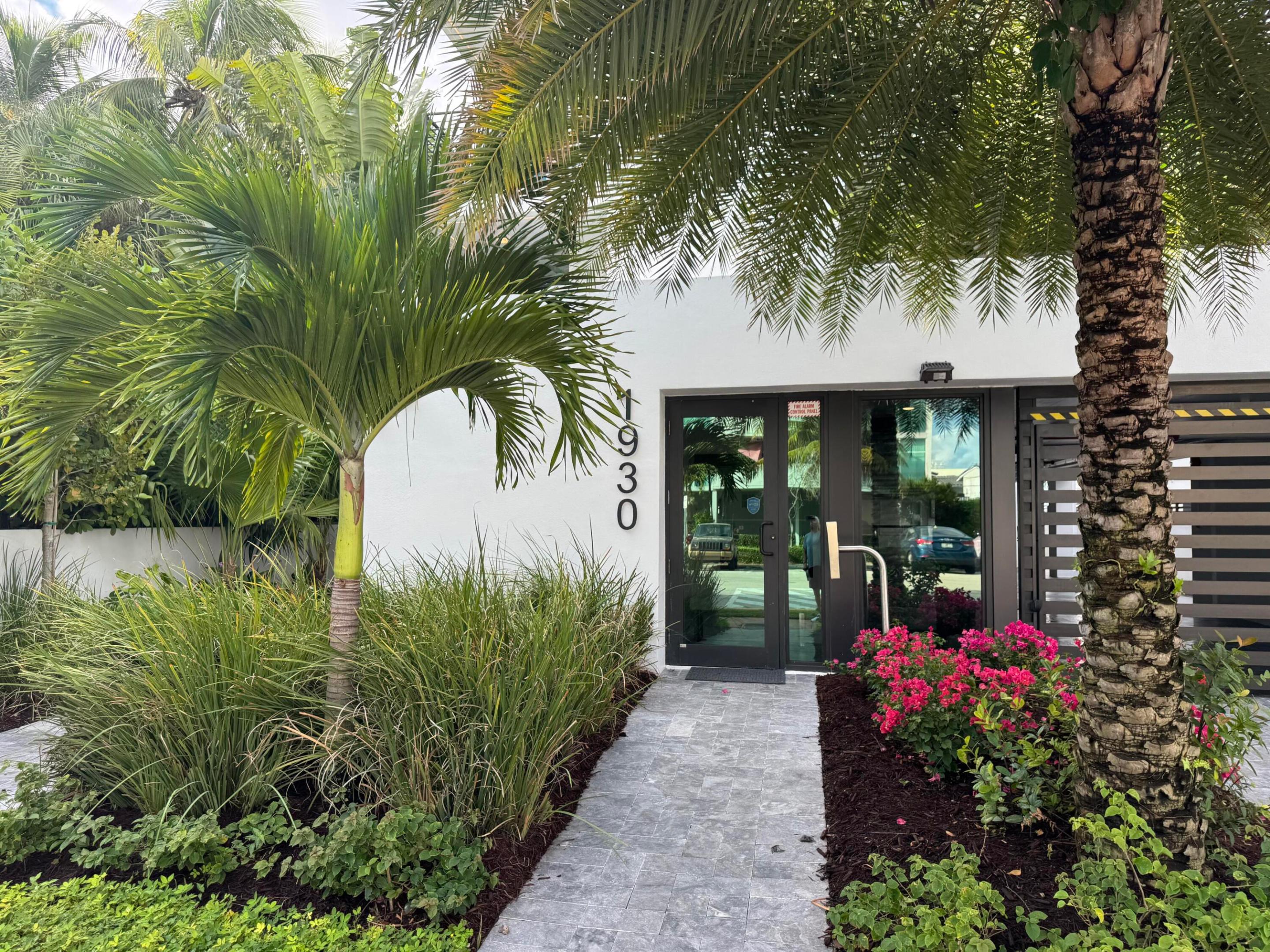 1930 Bay Miami Beach, FL 33141