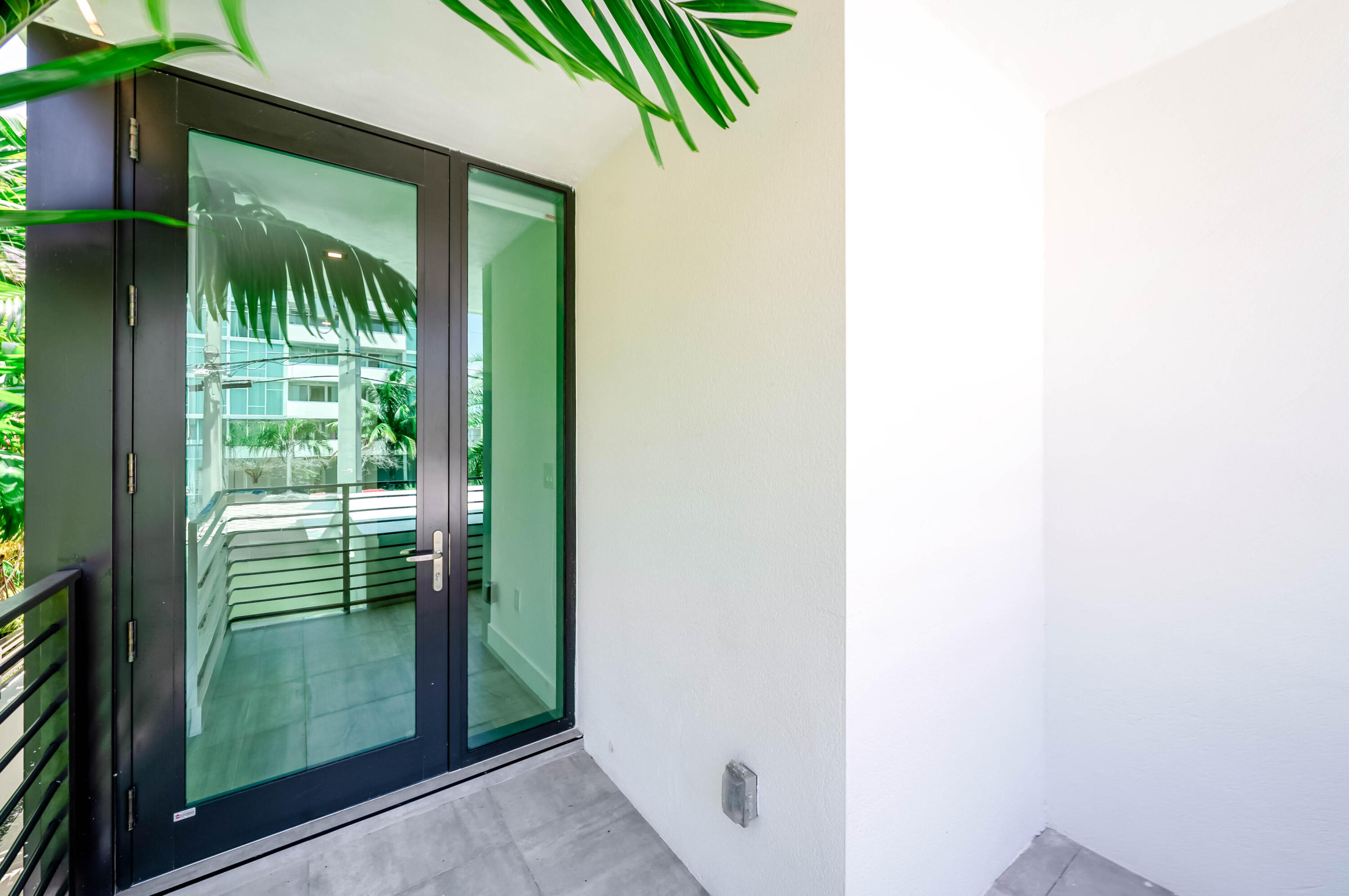 1930 Bay Miami Beach, FL 33141