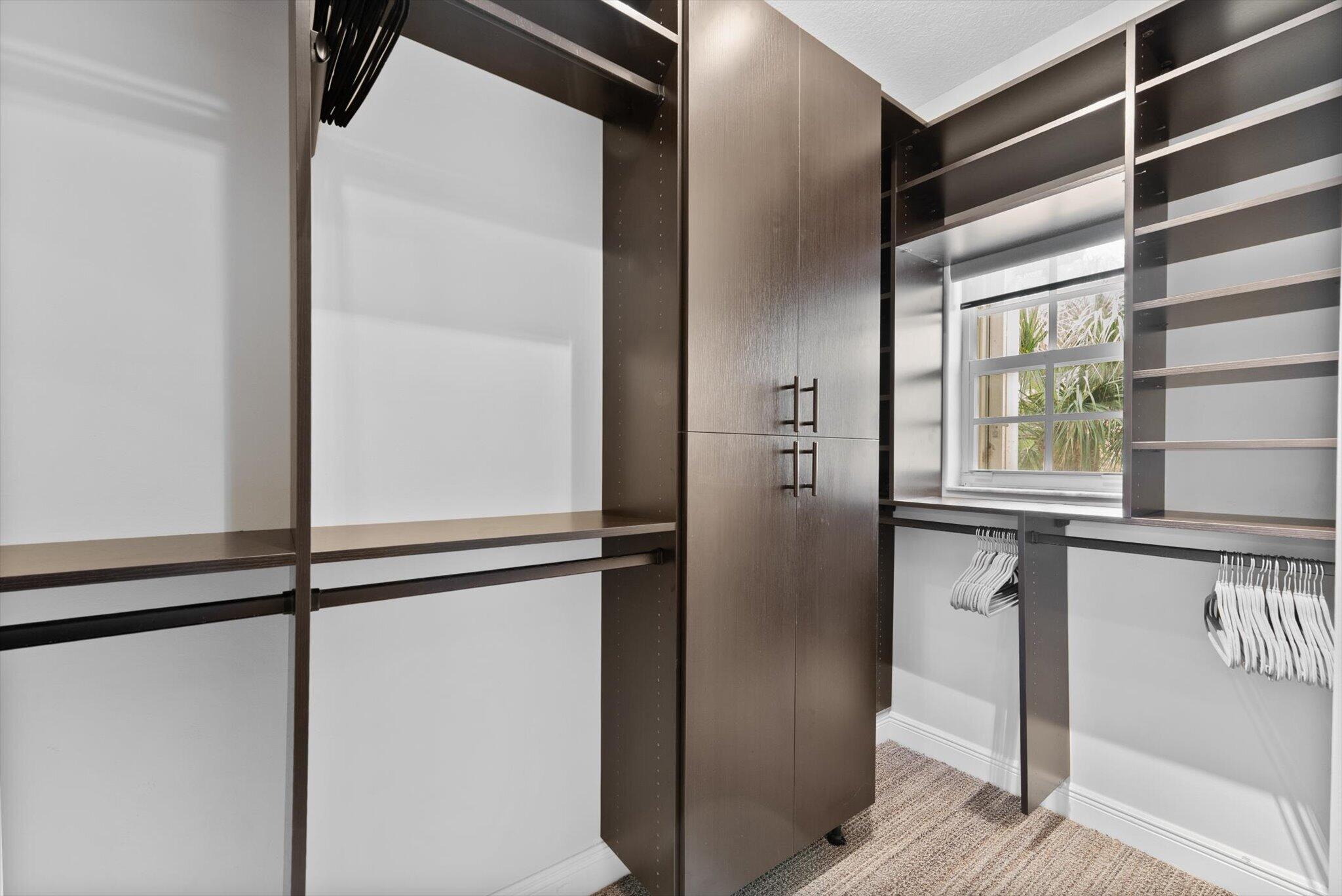 352 NE 7th Fort Lauderdale, FL 33301