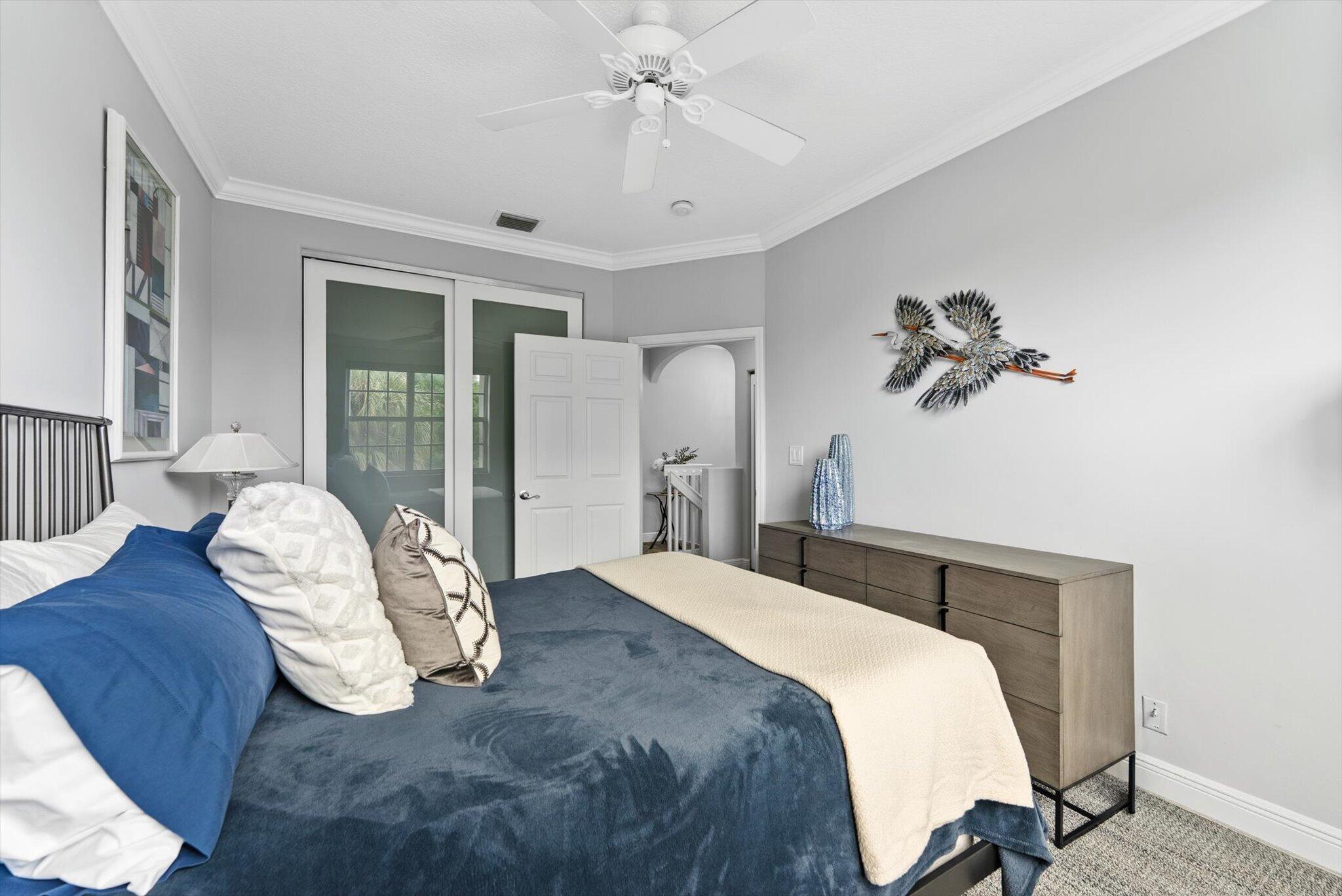 352 NE 7th Fort Lauderdale, FL 33301