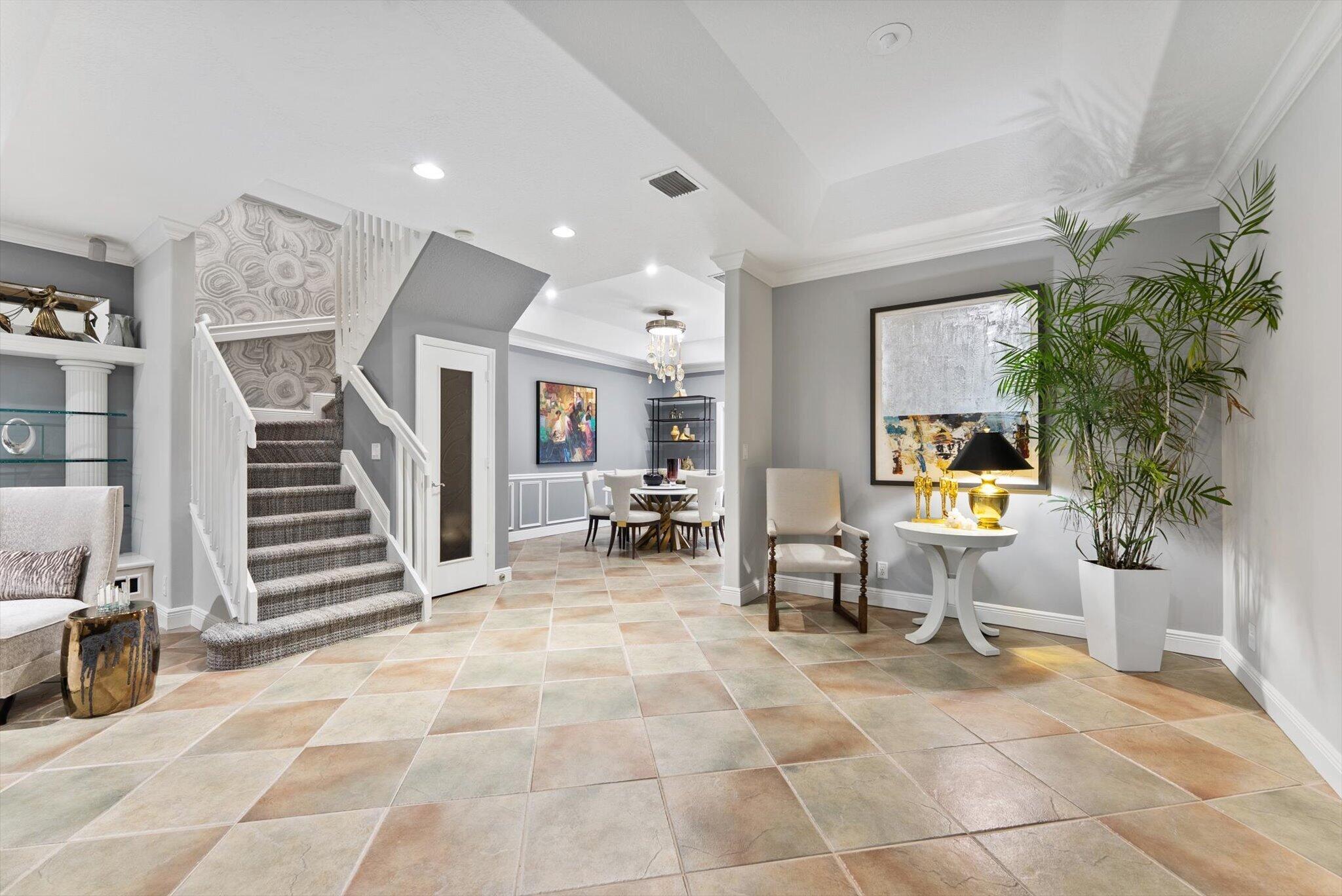 352 NE 7th Fort Lauderdale, FL 33301