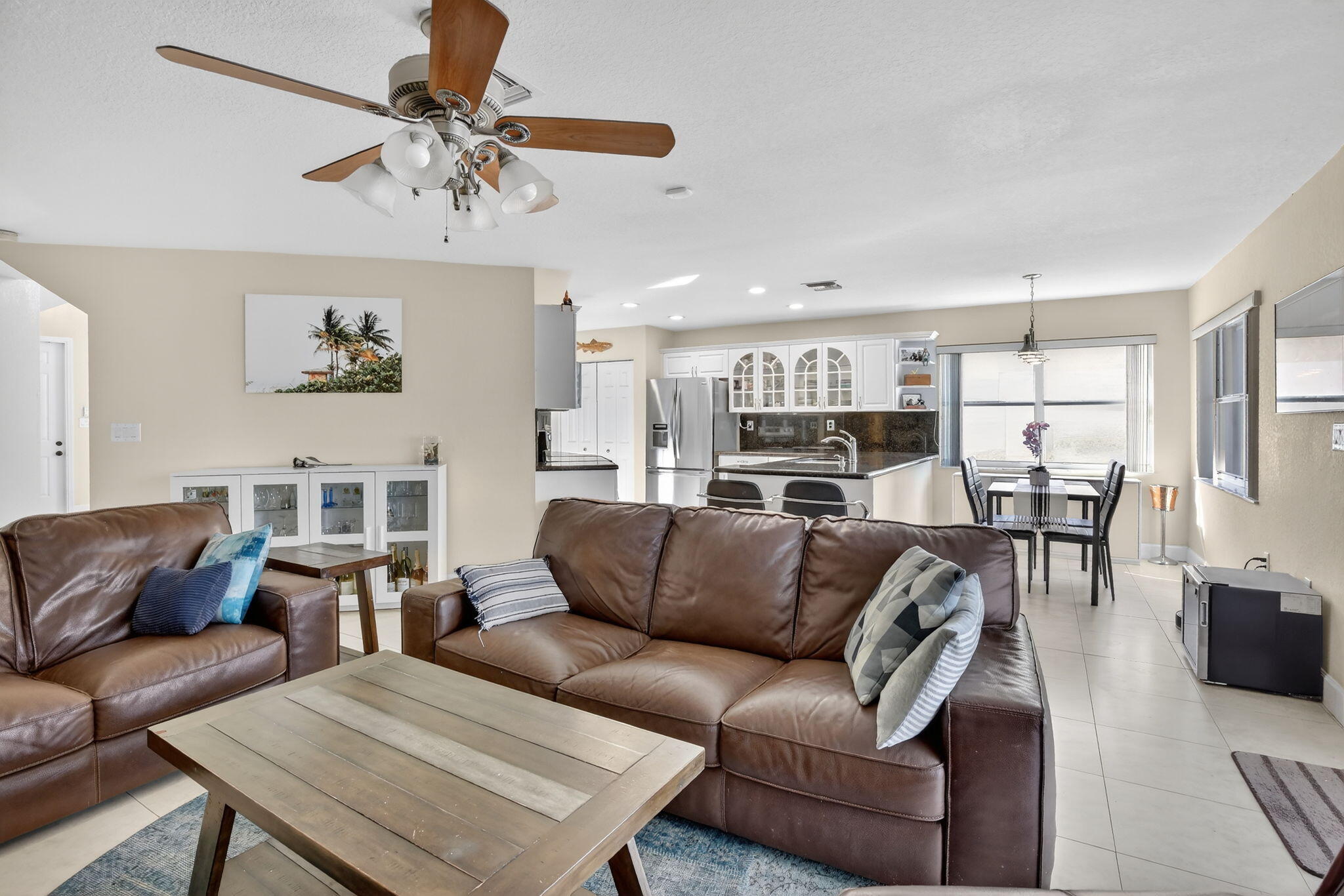 1294 NW 168th Pembroke Pines, FL 33028