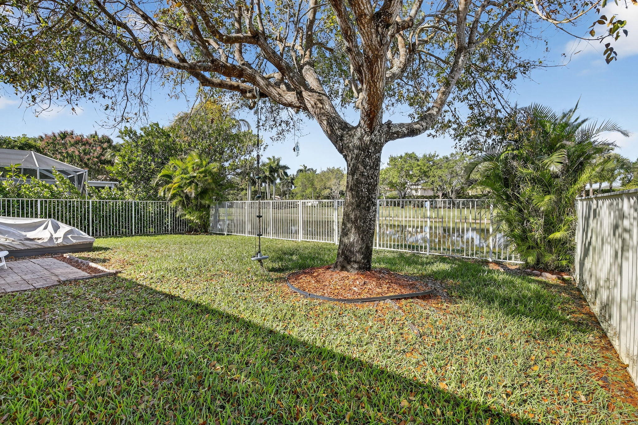 1294 NW 168th Pembroke Pines, FL 33028