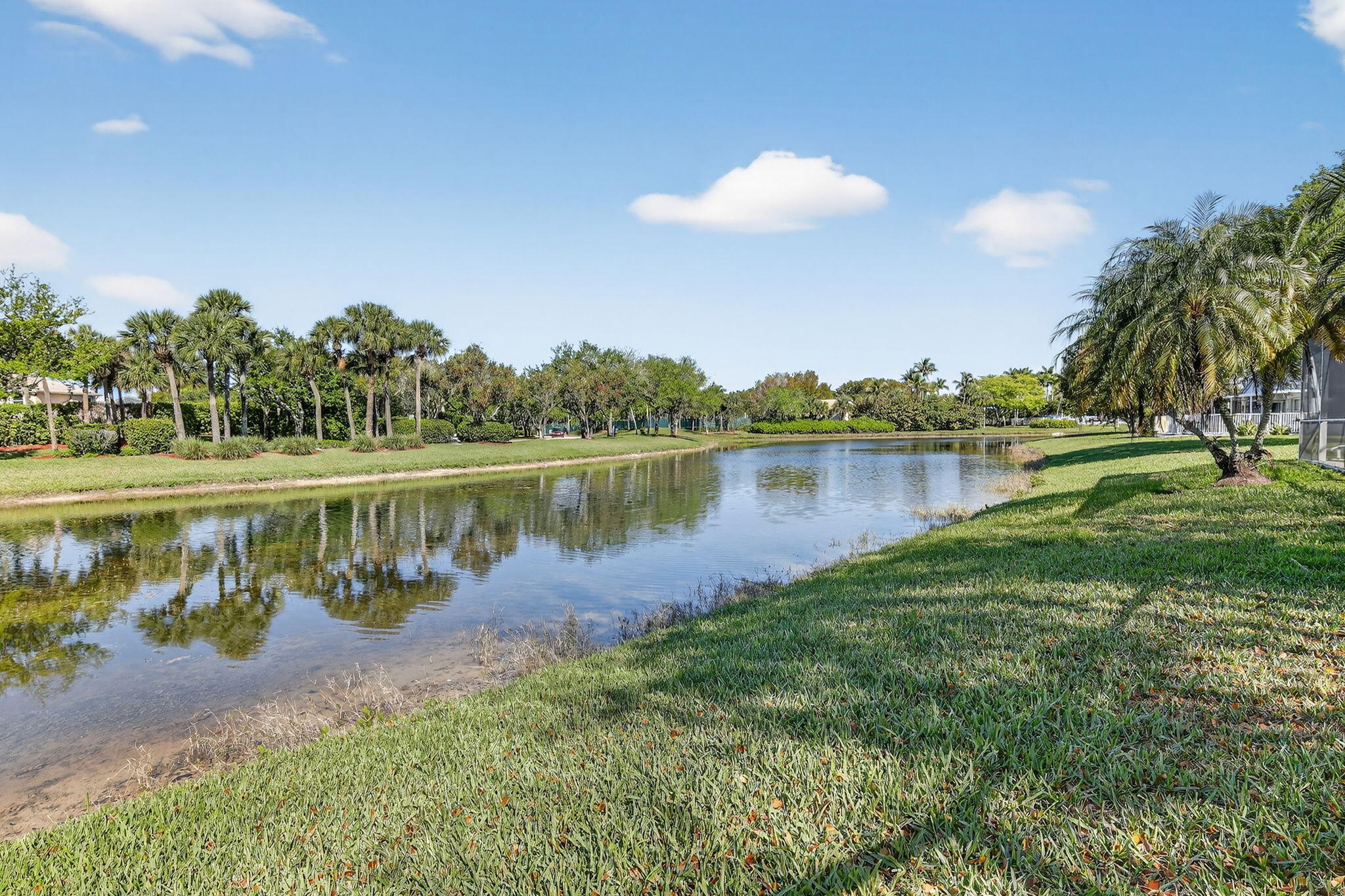 1294 NW 168th Pembroke Pines, FL 33028