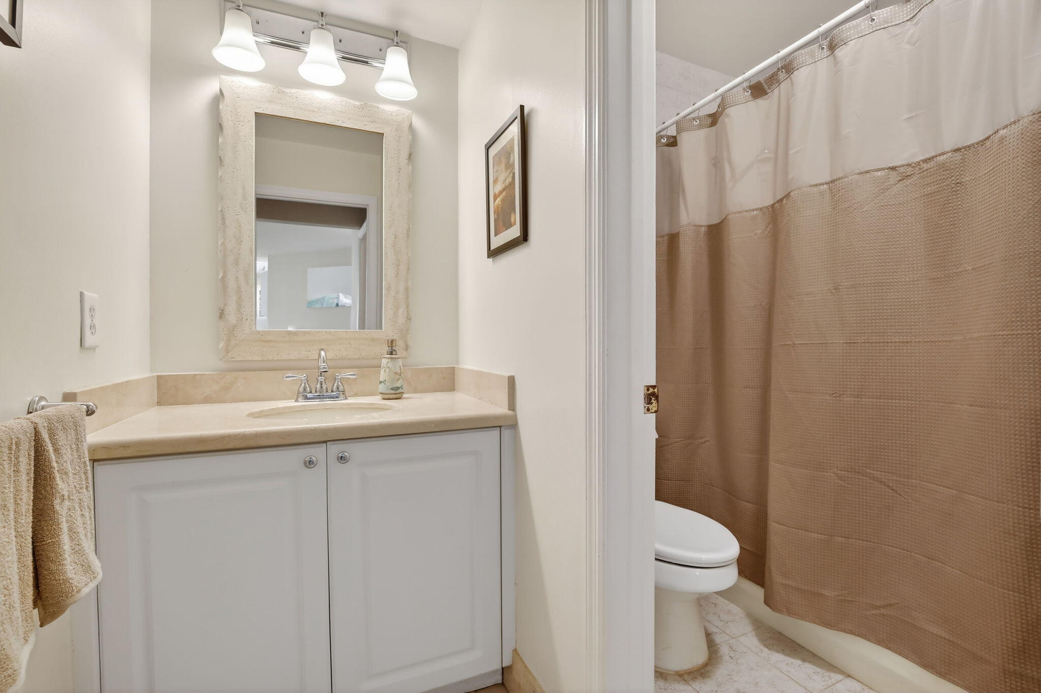 1294 NW 168th Pembroke Pines, FL 33028