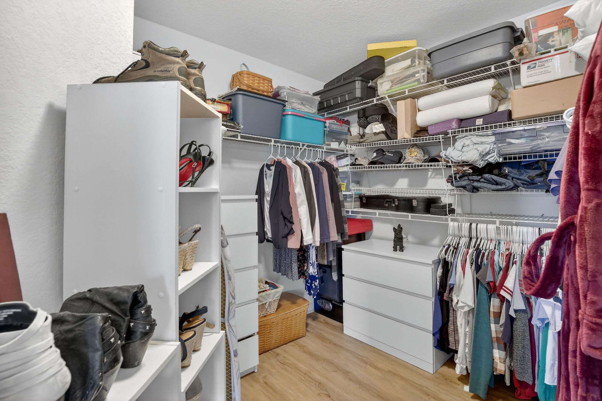 1294 NW 168th Pembroke Pines, FL 33028