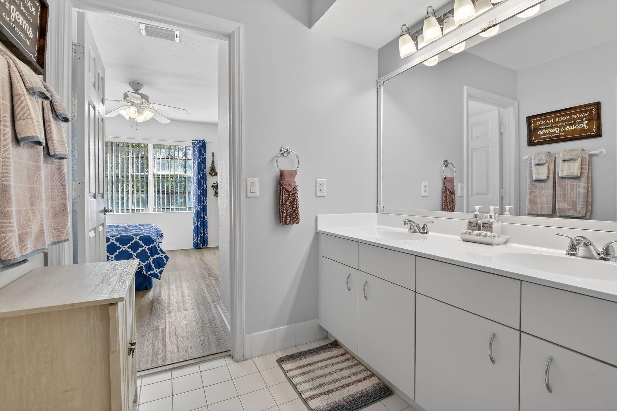 1294 NW 168th Pembroke Pines, FL 33028