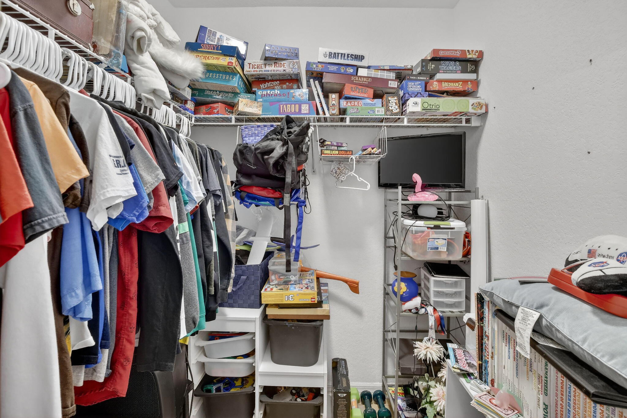 1294 NW 168th Pembroke Pines, FL 33028