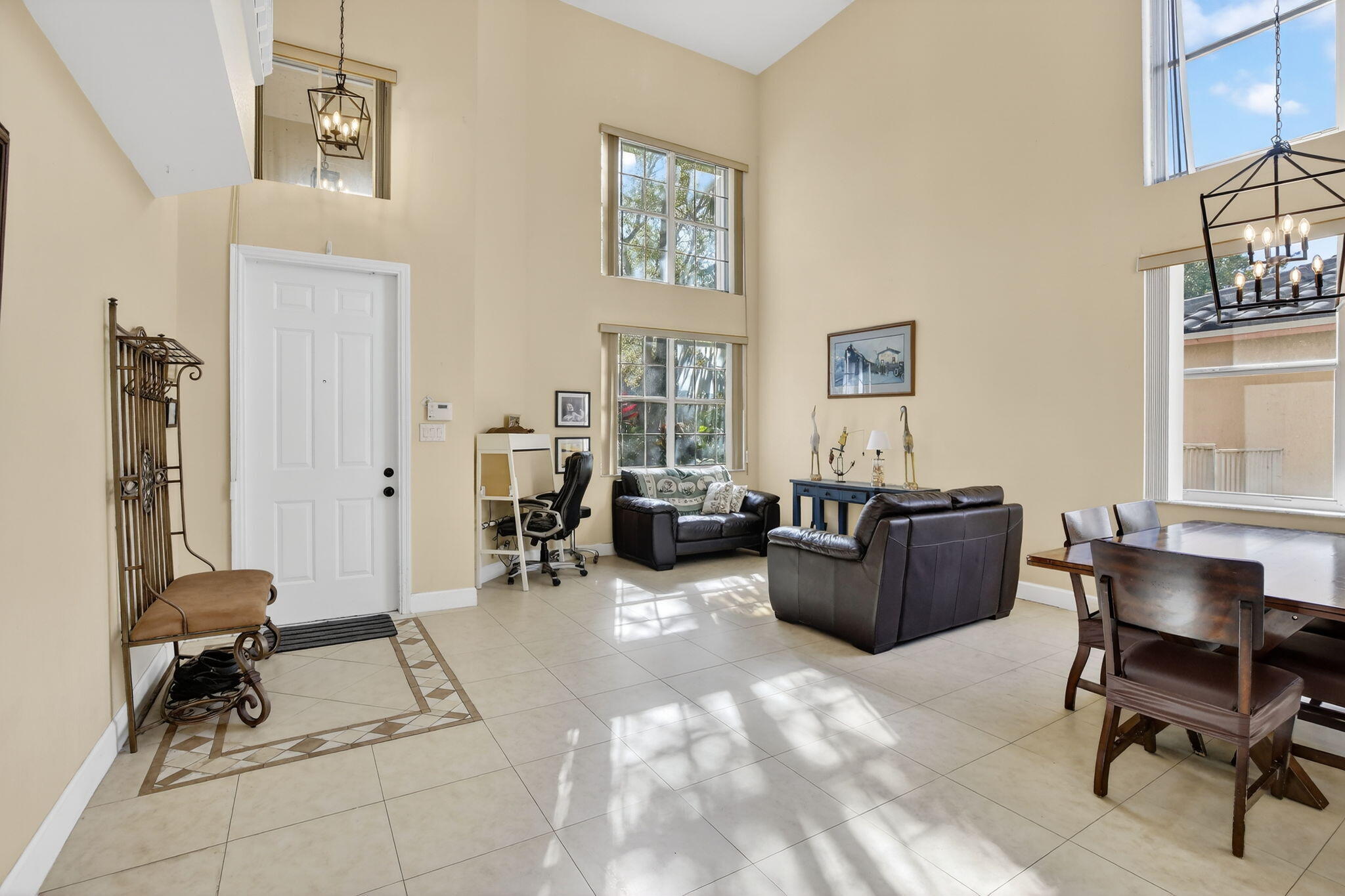 1294 NW 168th Pembroke Pines, FL 33028