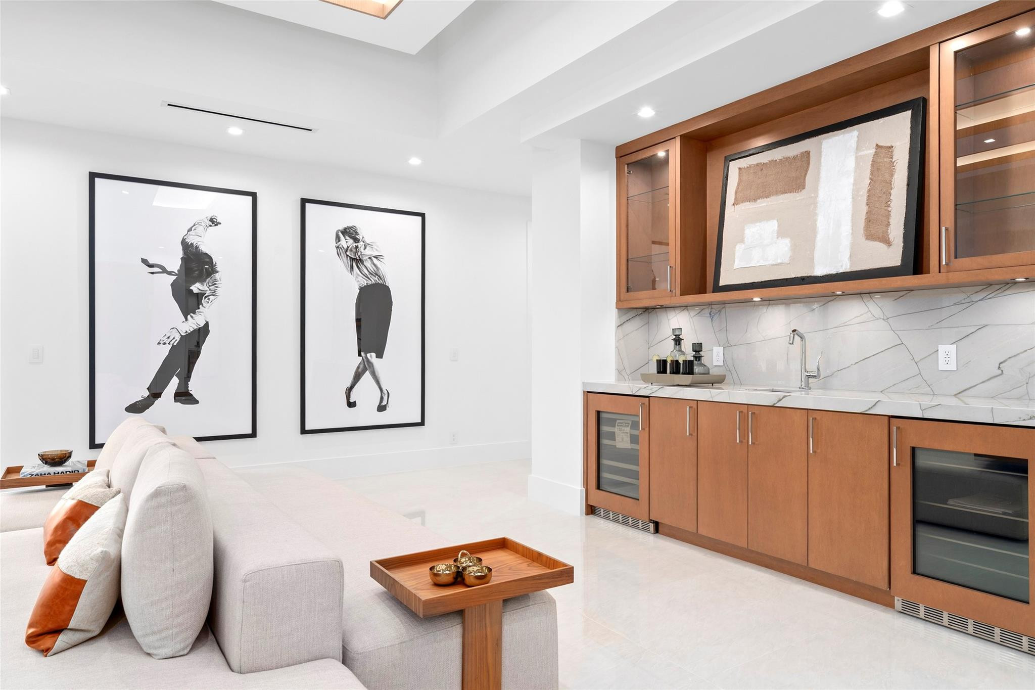 24 Fiesta Fort Lauderdale, FL 33301