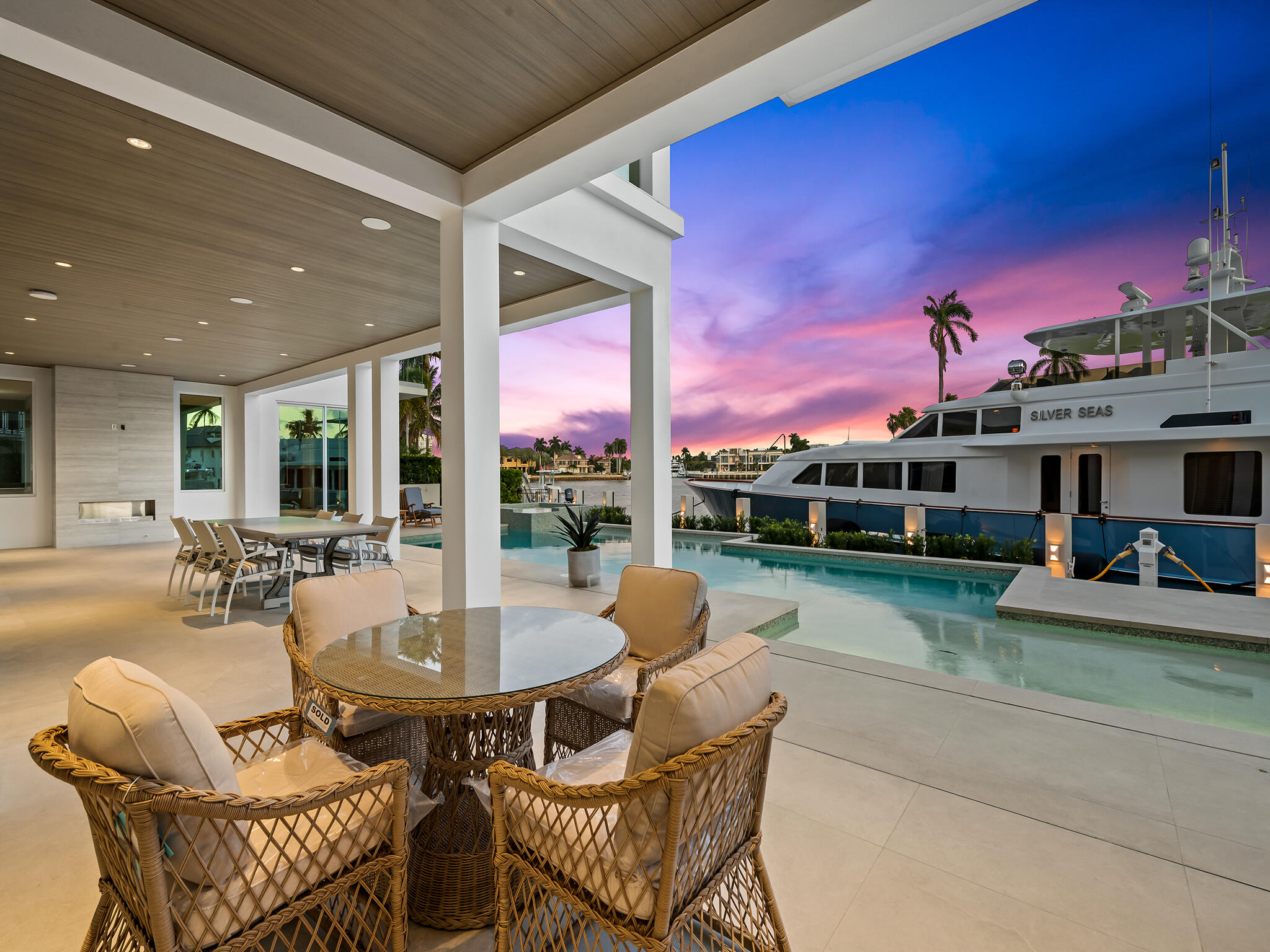 1822 SE 9th Fort Lauderdale, FL 33316