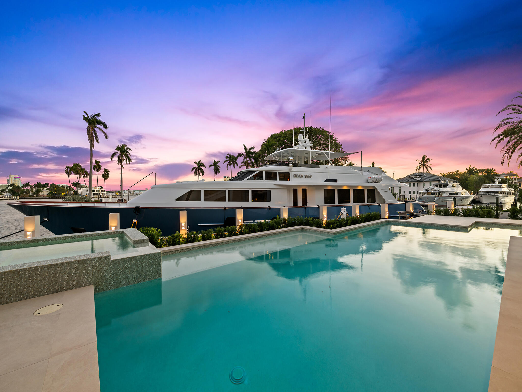 1822 SE 9th Fort Lauderdale, FL 33316