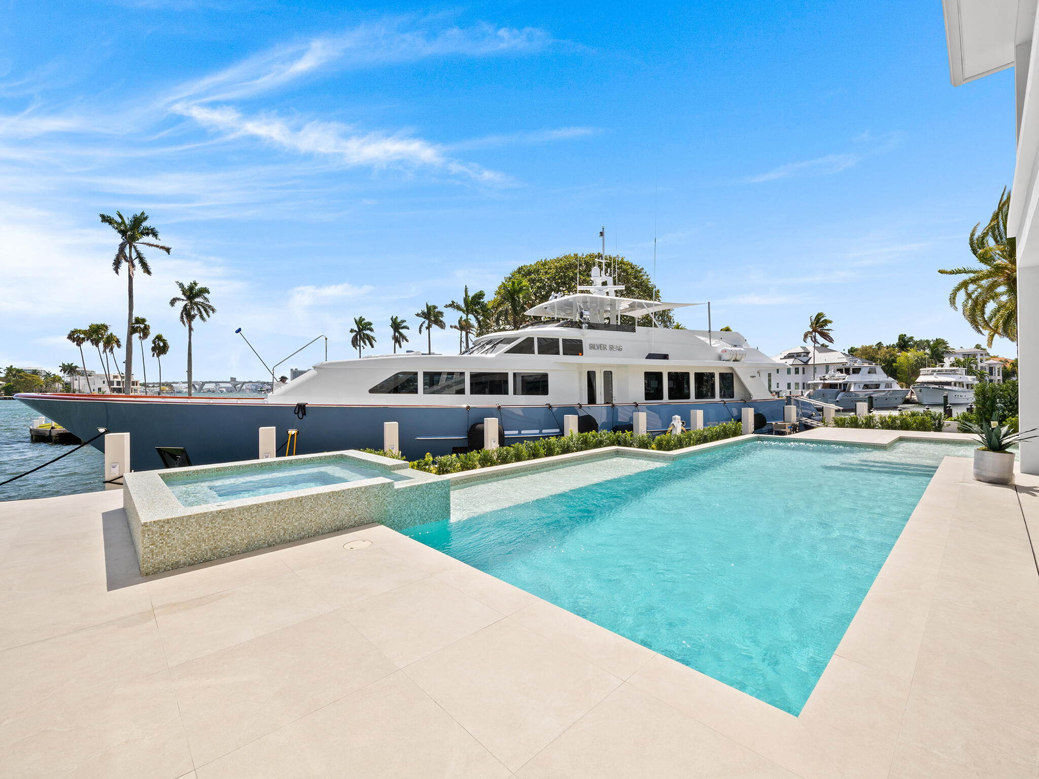 1822 SE 9th Fort Lauderdale, FL 33316