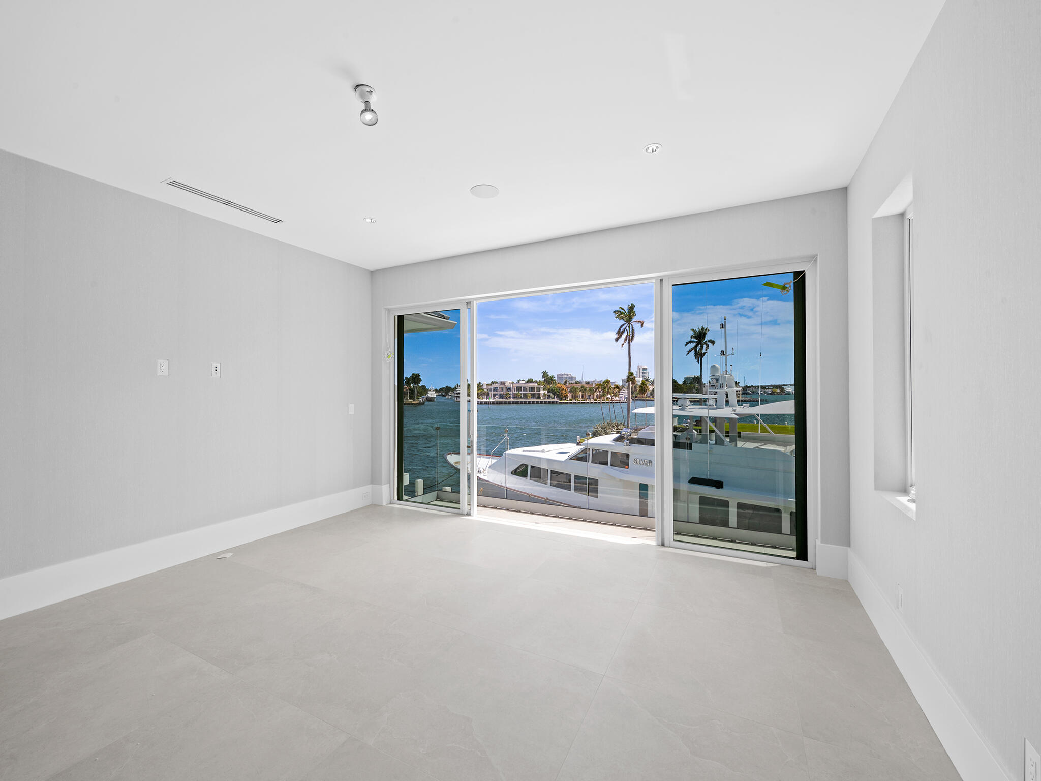 1822 SE 9th Fort Lauderdale, FL 33316