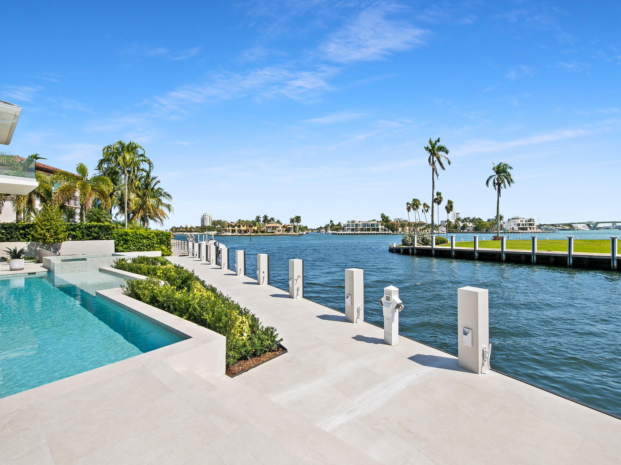 1822 SE 9th Fort Lauderdale, FL 33316