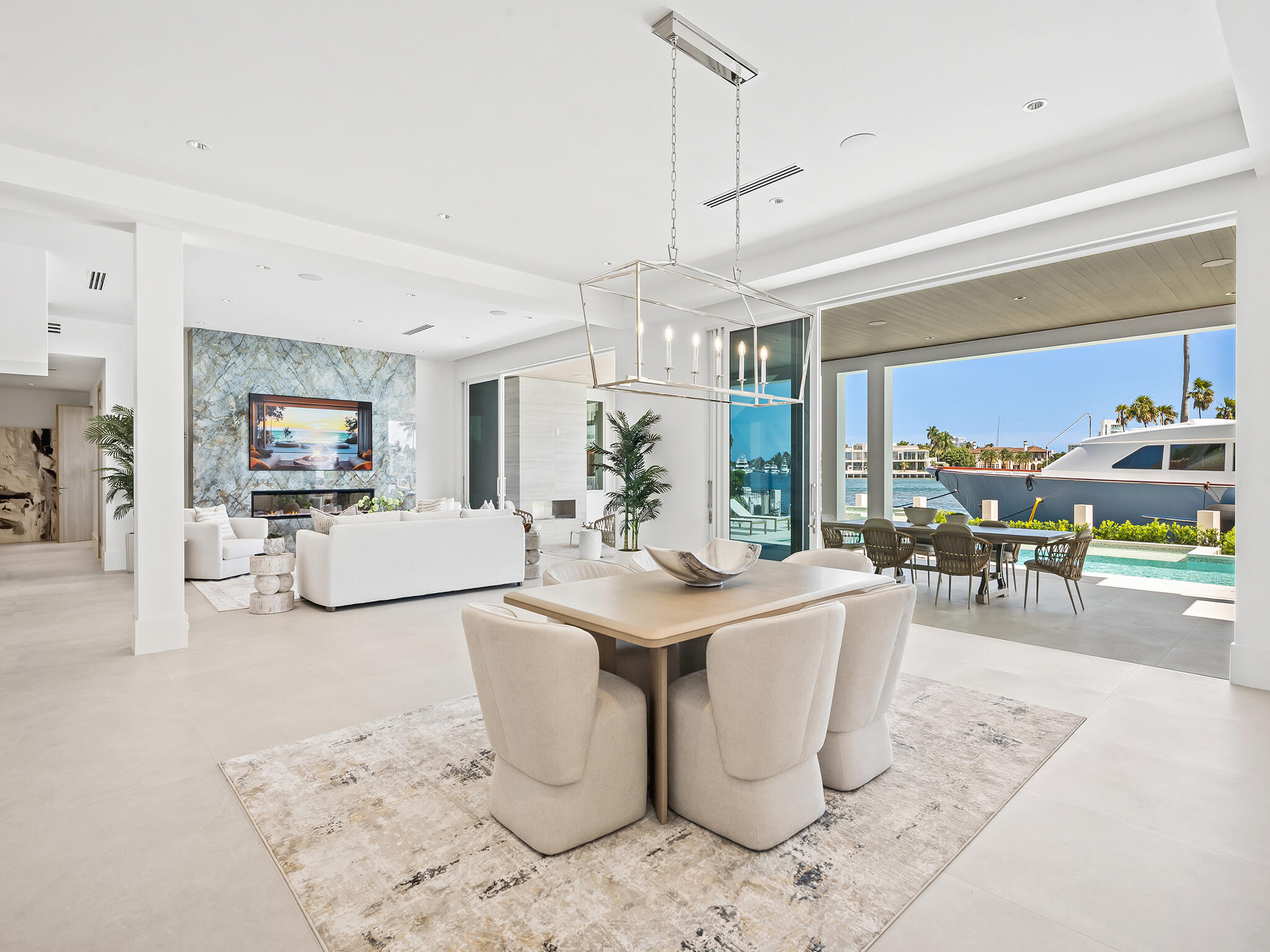 1822 SE 9th Fort Lauderdale, FL 33316