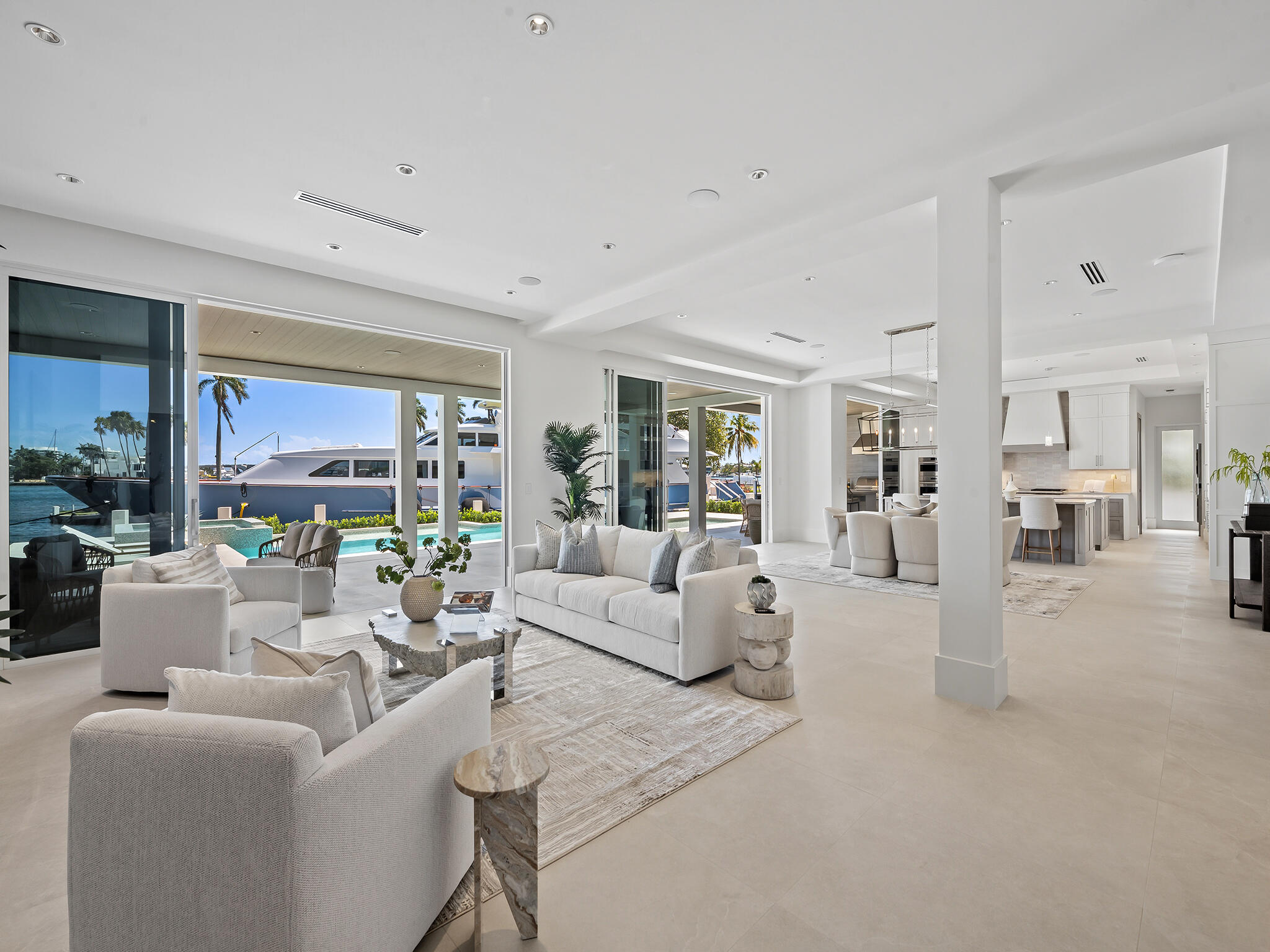 1822 SE 9th Fort Lauderdale, FL 33316