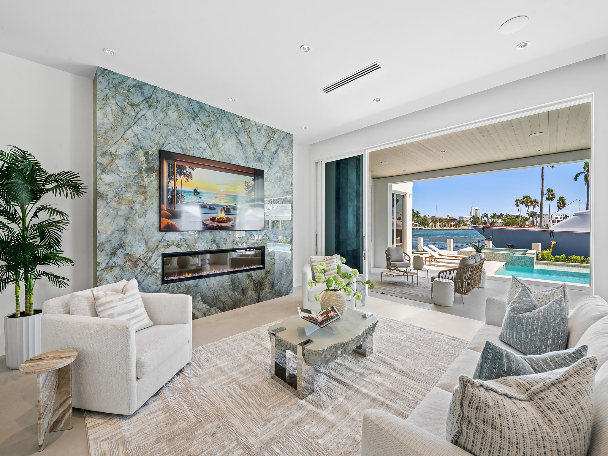 1822 SE 9th Fort Lauderdale, FL 33316