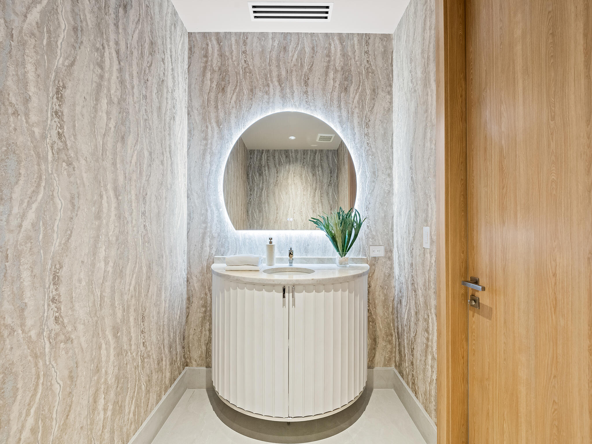 1822 SE 9th Fort Lauderdale, FL 33316