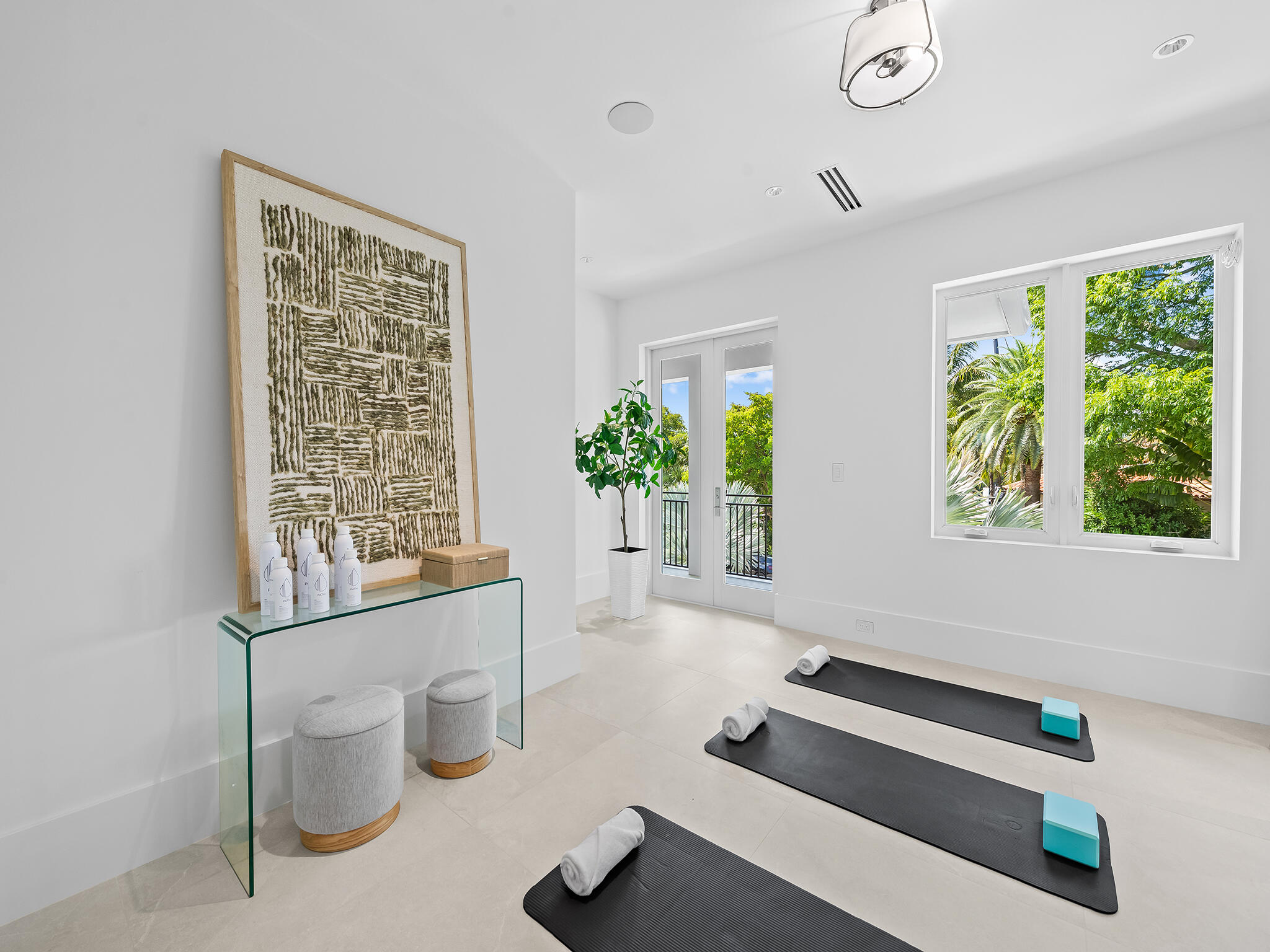 1822 SE 9th Fort Lauderdale, FL 33316