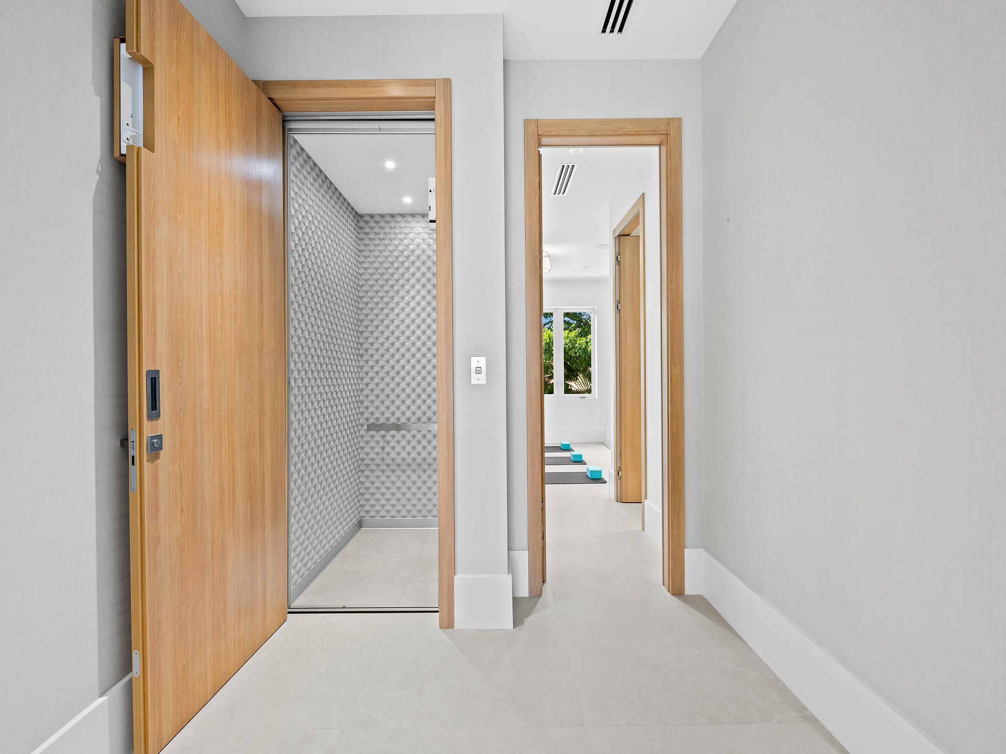 1822 SE 9th Fort Lauderdale, FL 33316