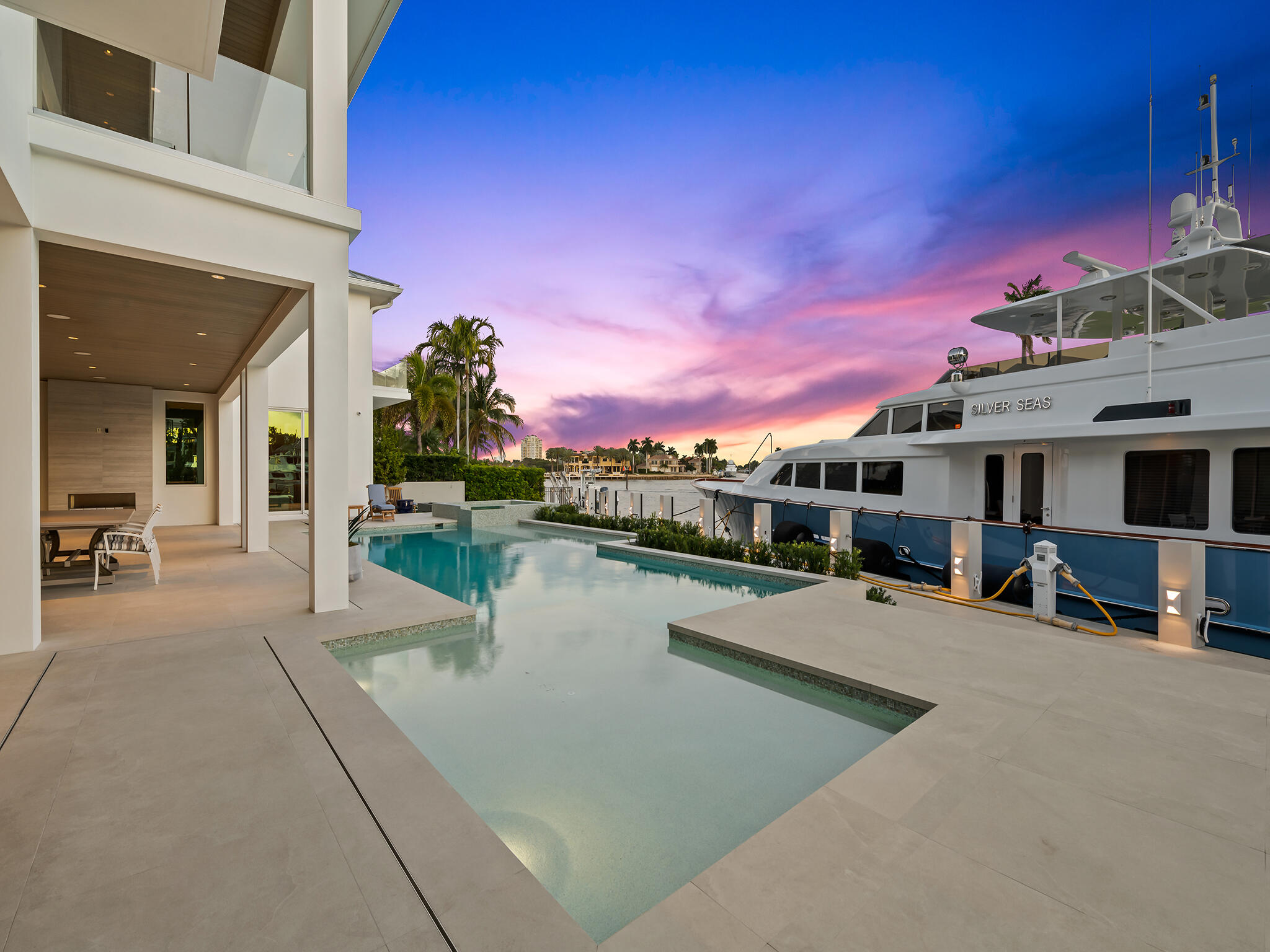 1822 SE 9th Fort Lauderdale, FL 33316