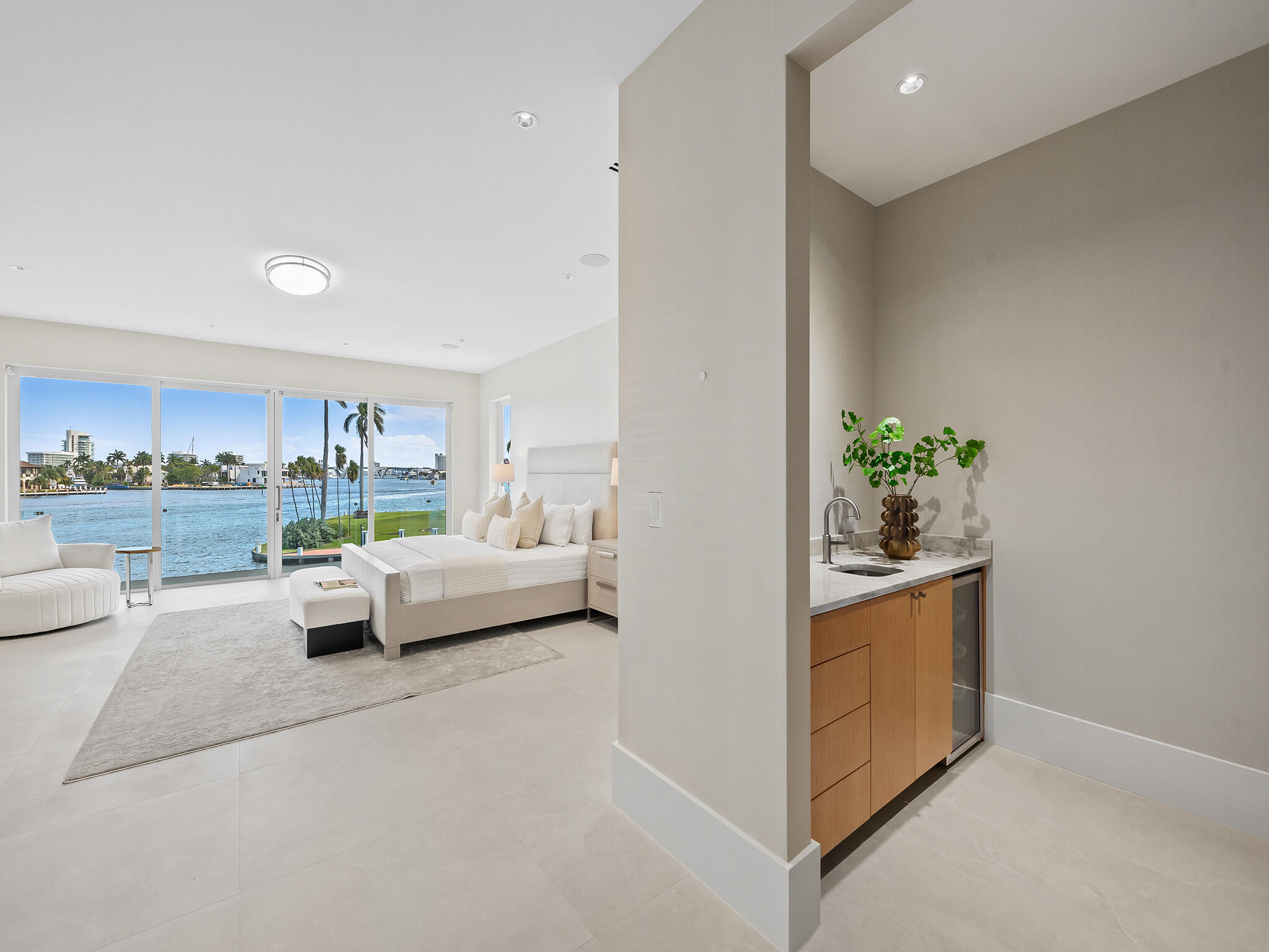 1822 SE 9th Fort Lauderdale, FL 33316