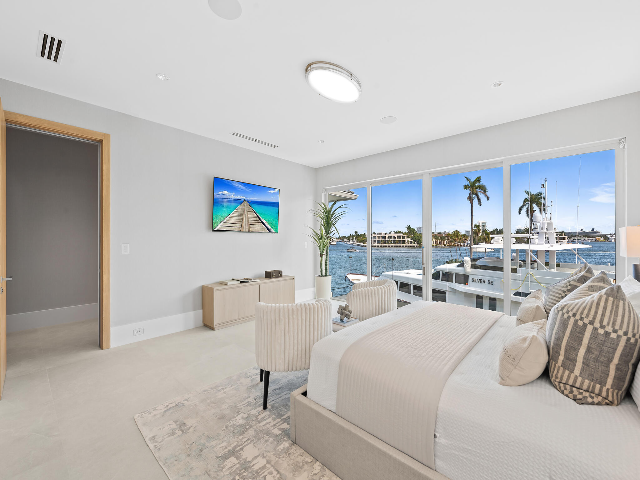 1822 SE 9th Fort Lauderdale, FL 33316