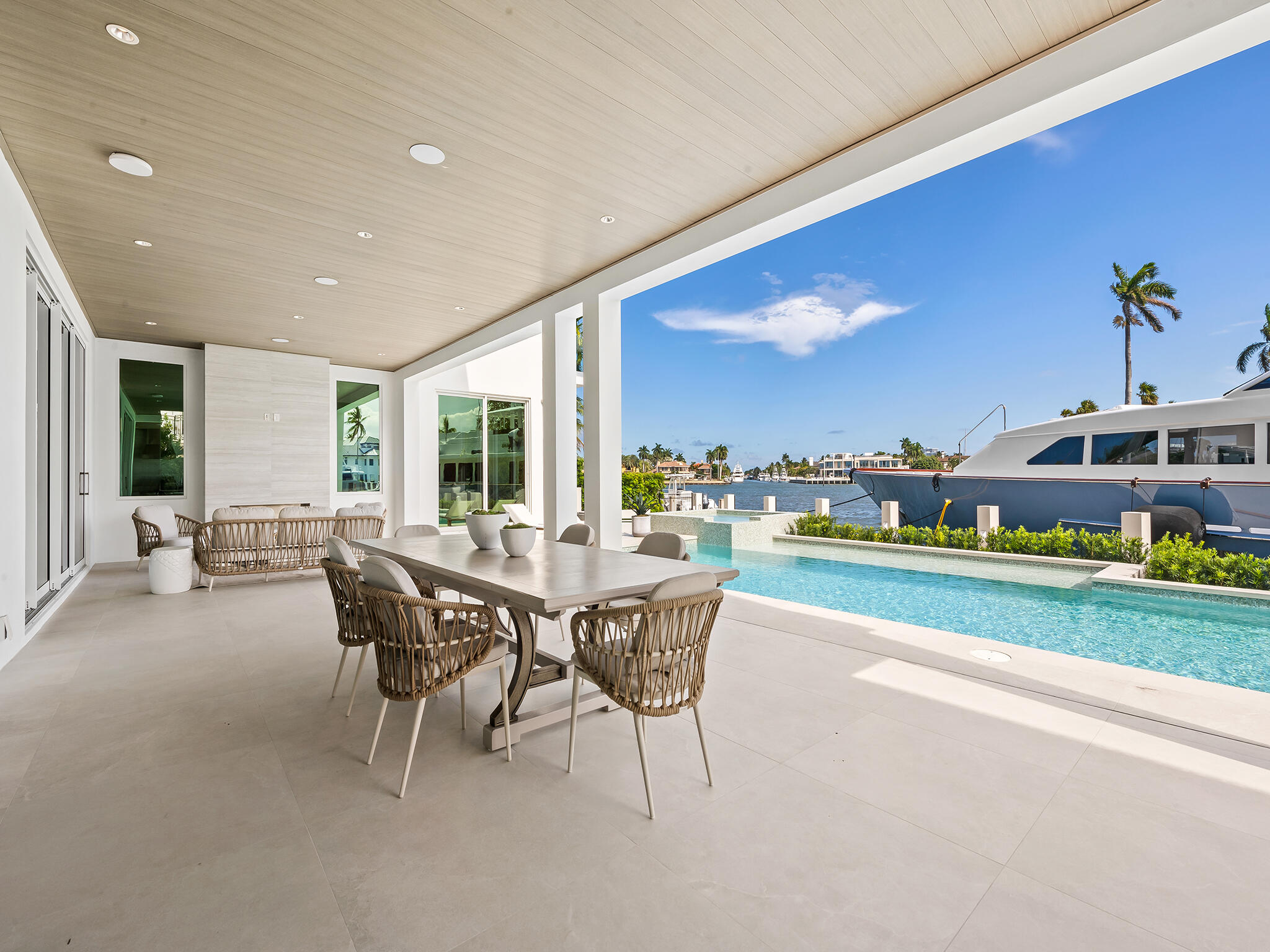 1822 SE 9th Fort Lauderdale, FL 33316