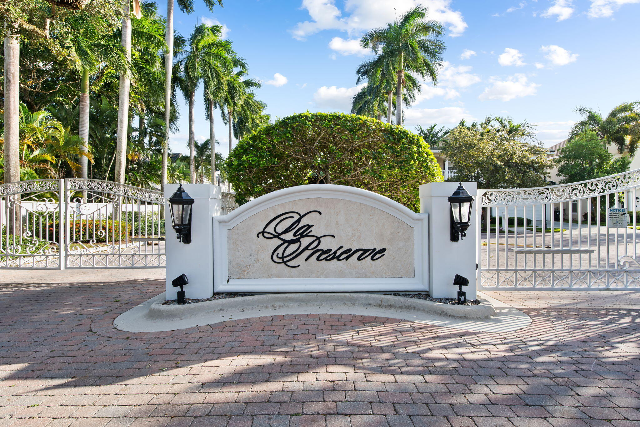 1421 SW 20th Ct Fort Lauderdale, FL 33315