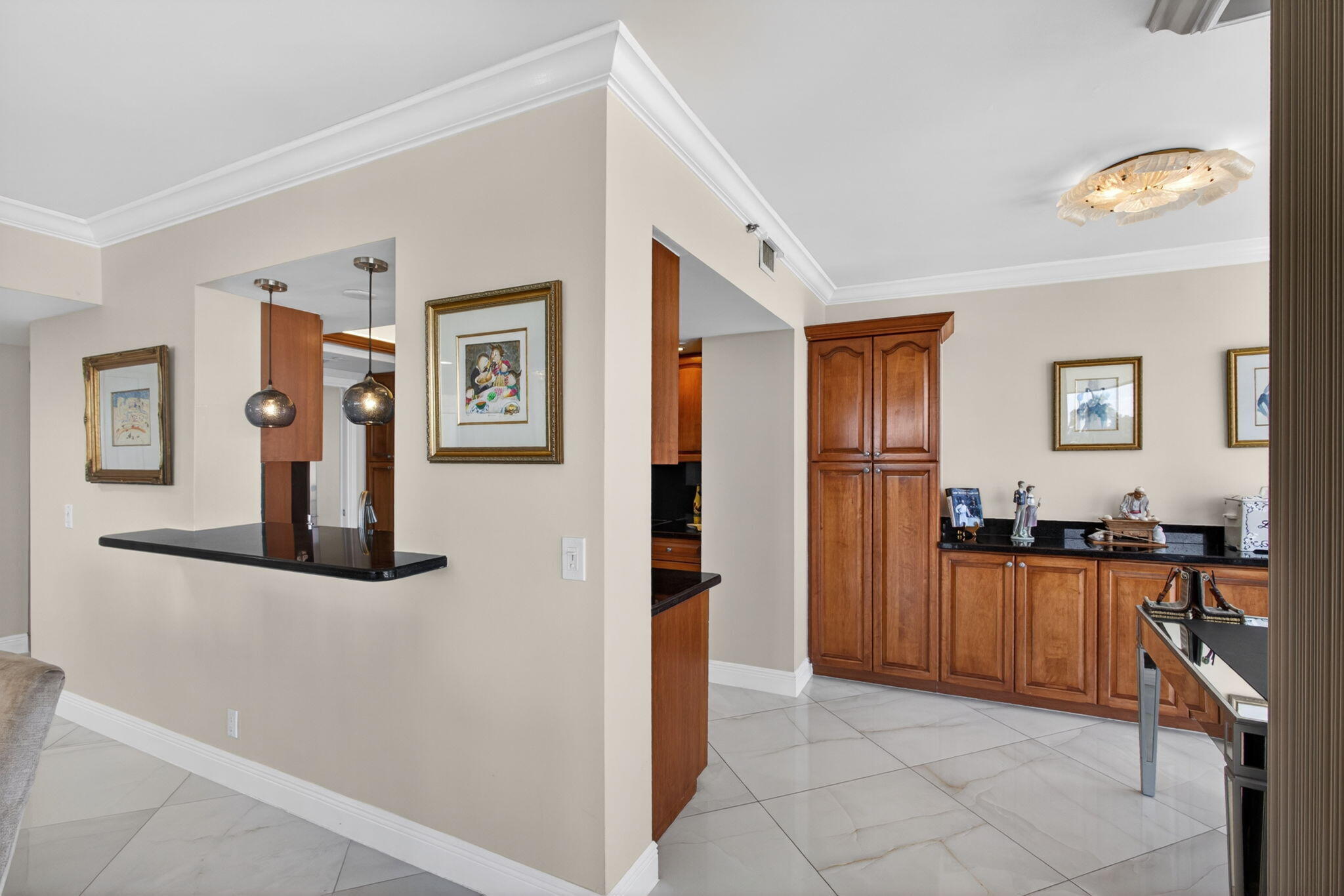 4100 N Ocean #304 Riviera Beach, FL 33404