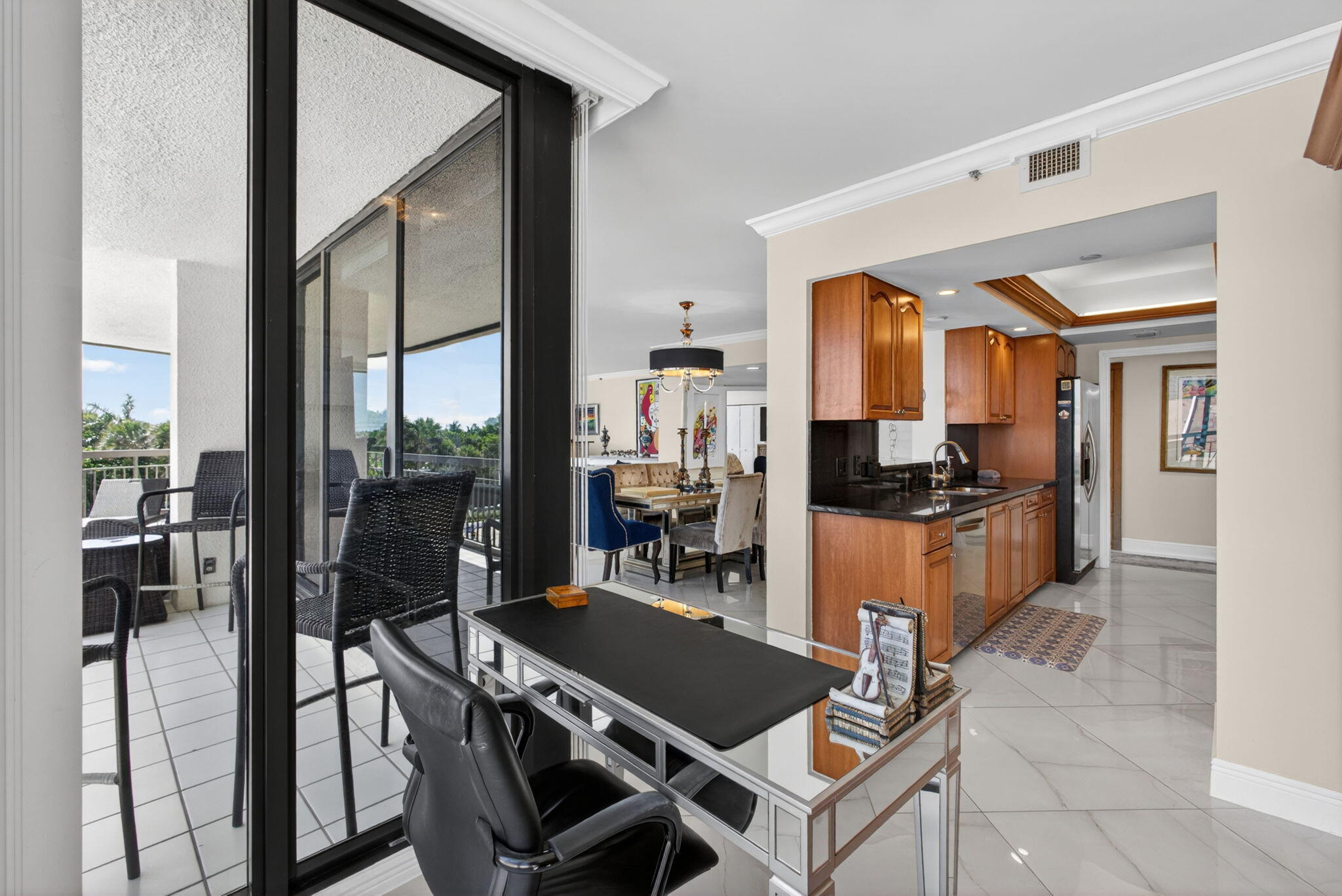 4100 N Ocean #304 Riviera Beach, FL 33404