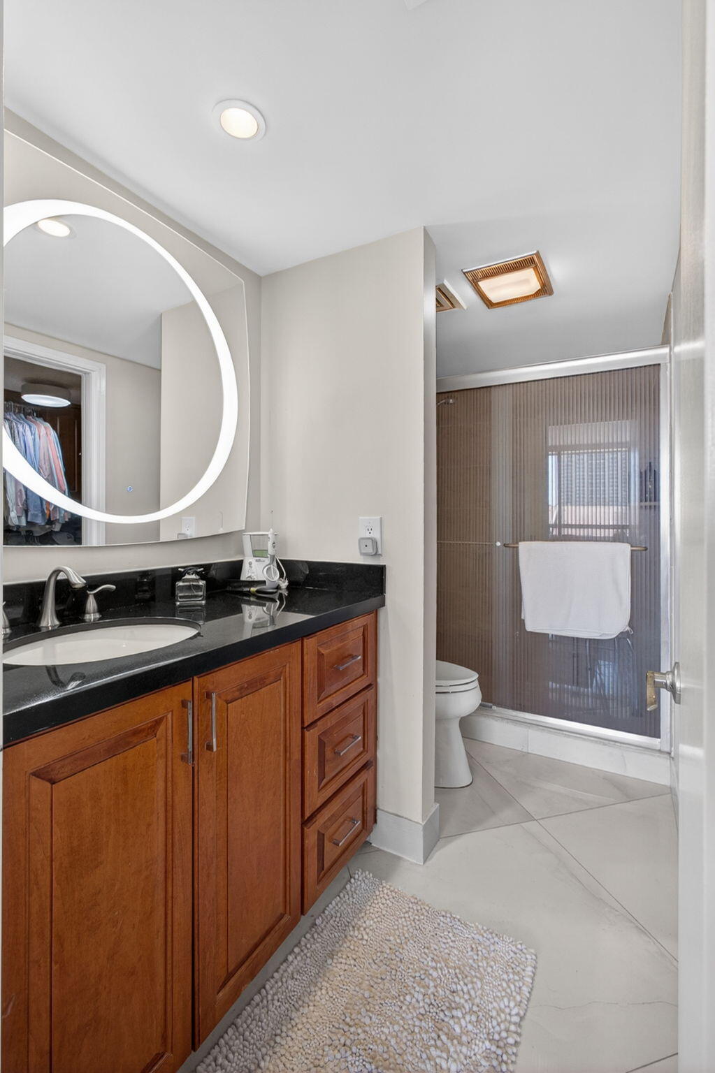 4100 N Ocean #304 Riviera Beach, FL 33404