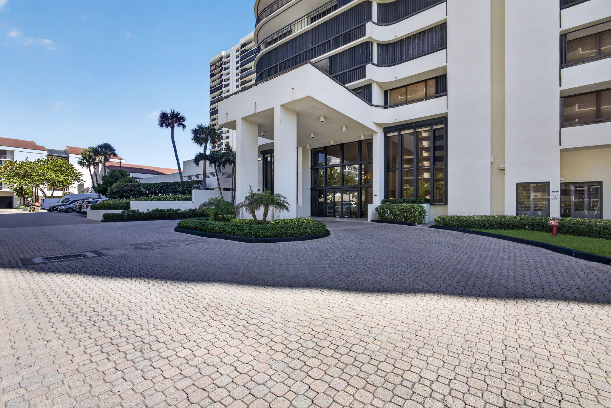 4100 N Ocean #304 Riviera Beach, FL 33404