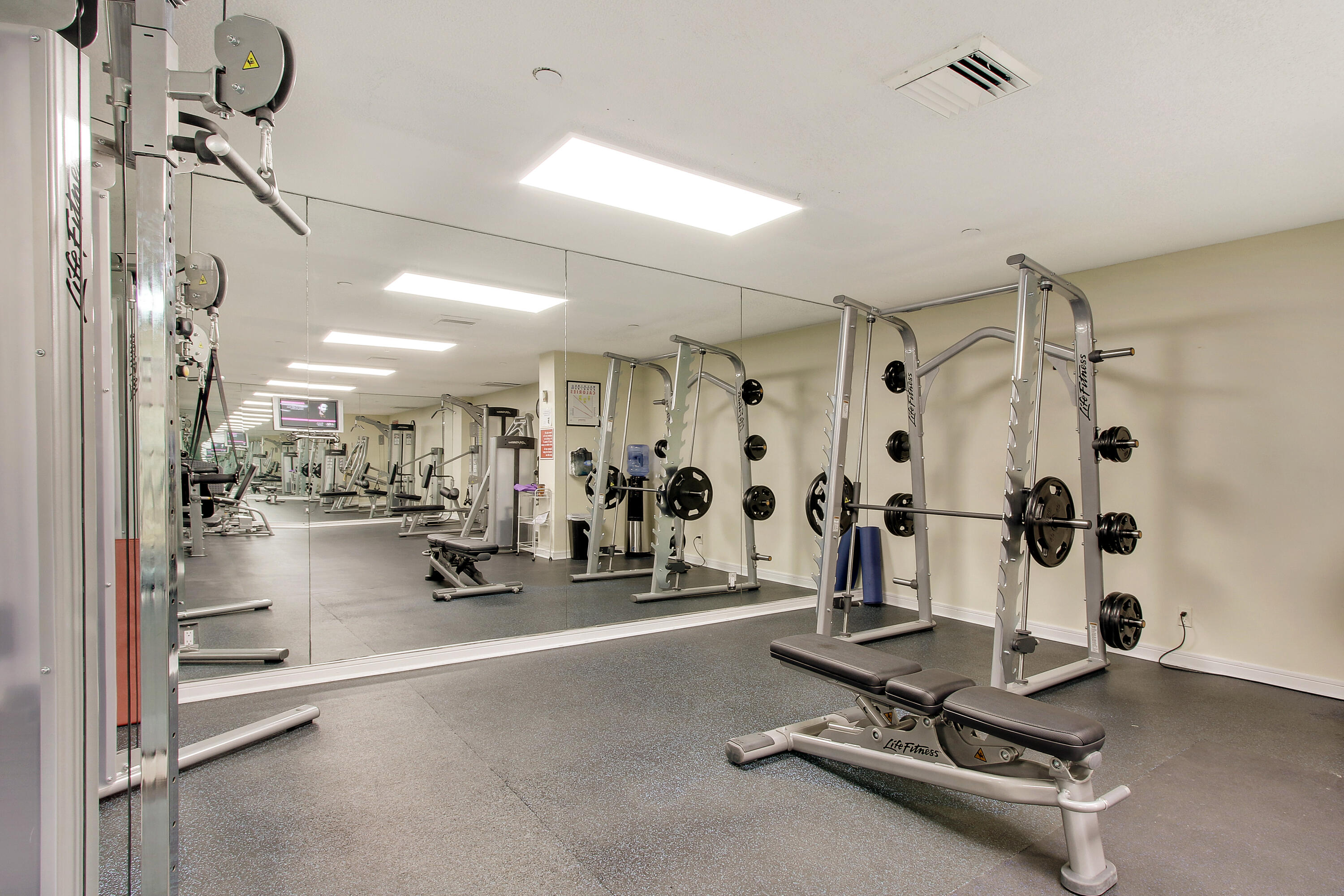 4100 N Ocean #304 Riviera Beach, FL 33404