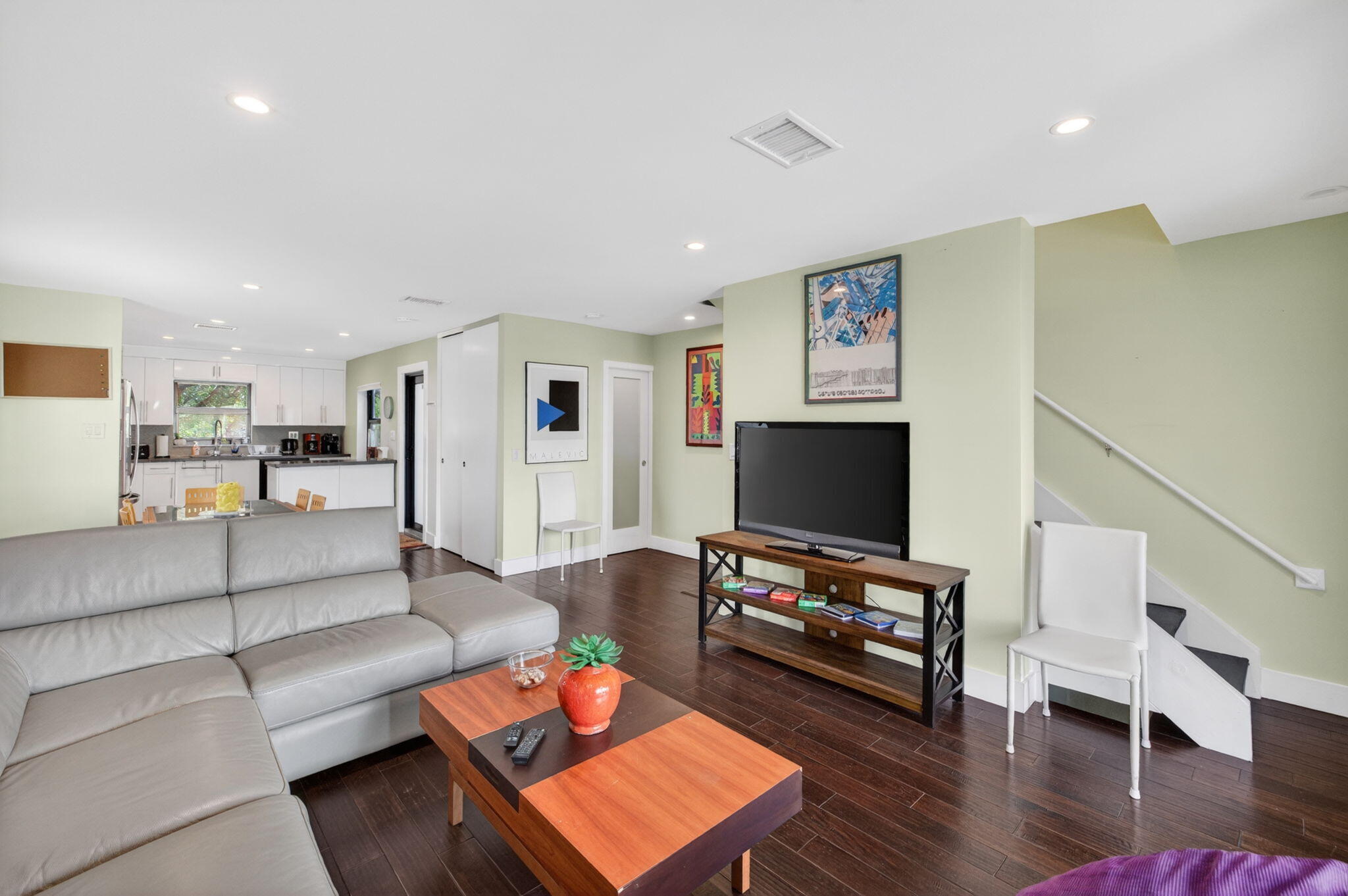 3250 NE 12th #6 Pompano Beach, FL 33062