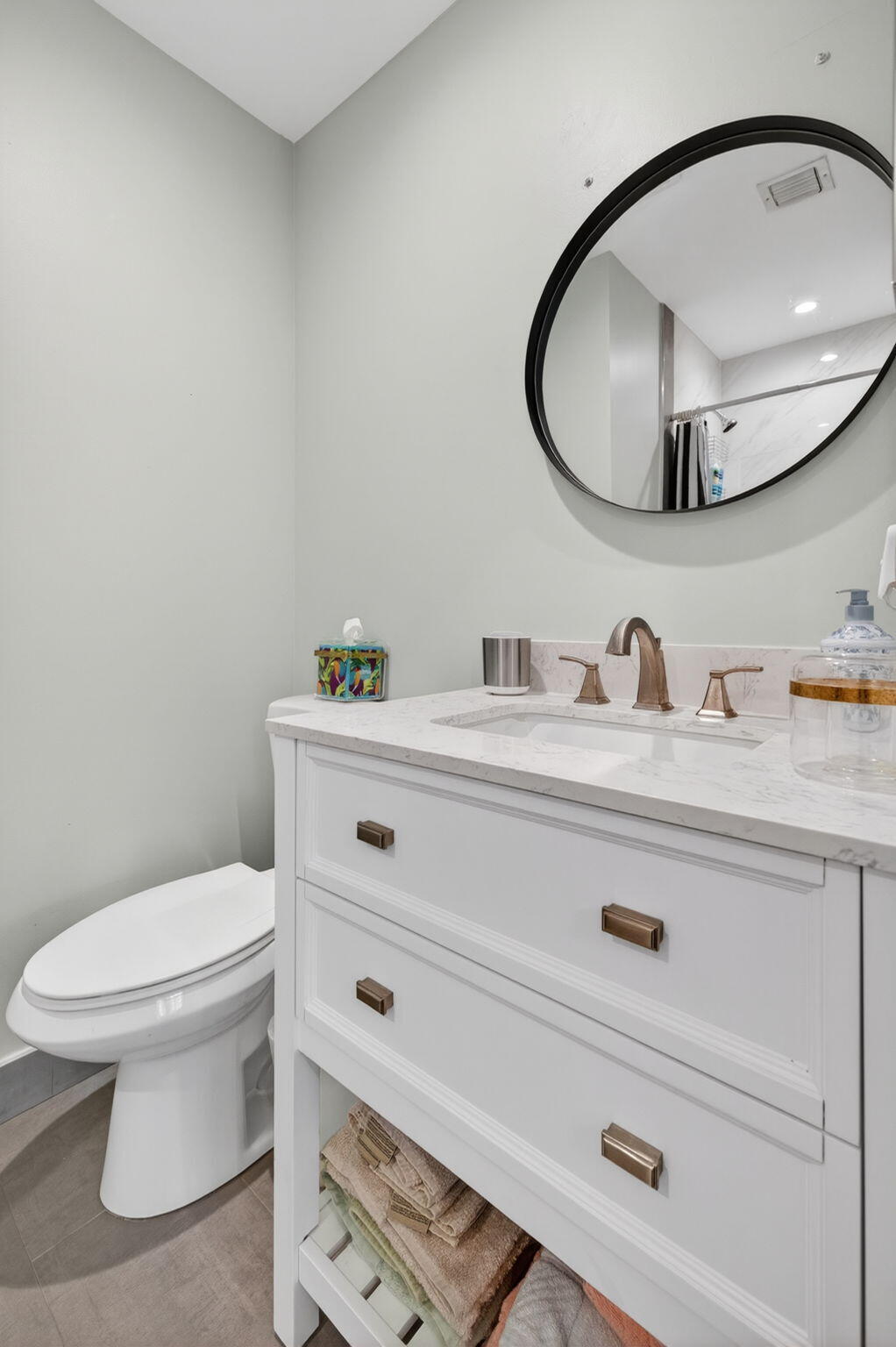 3250 NE 12th #6 Pompano Beach, FL 33062