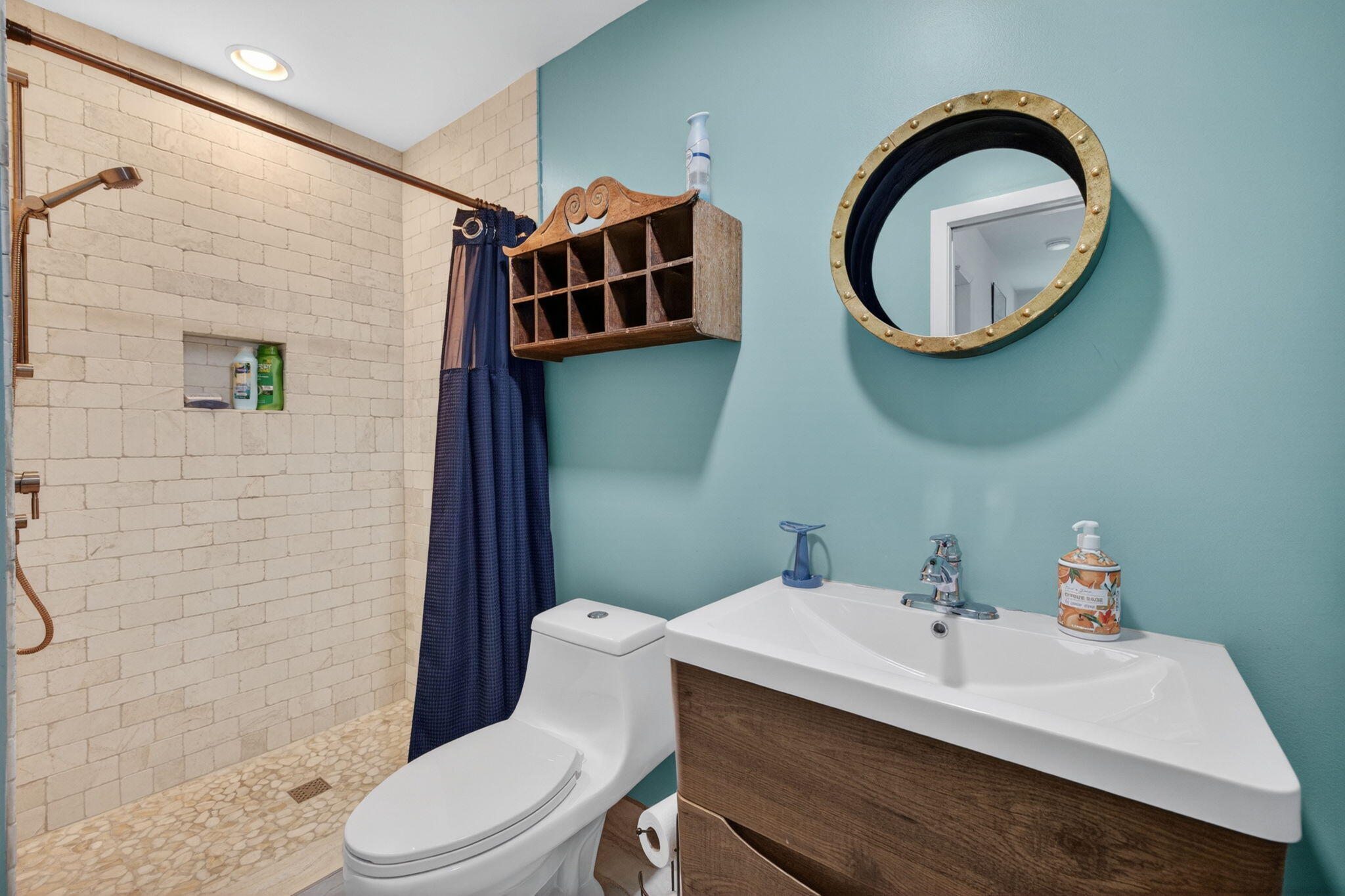 3250 NE 12th #6 Pompano Beach, FL 33062