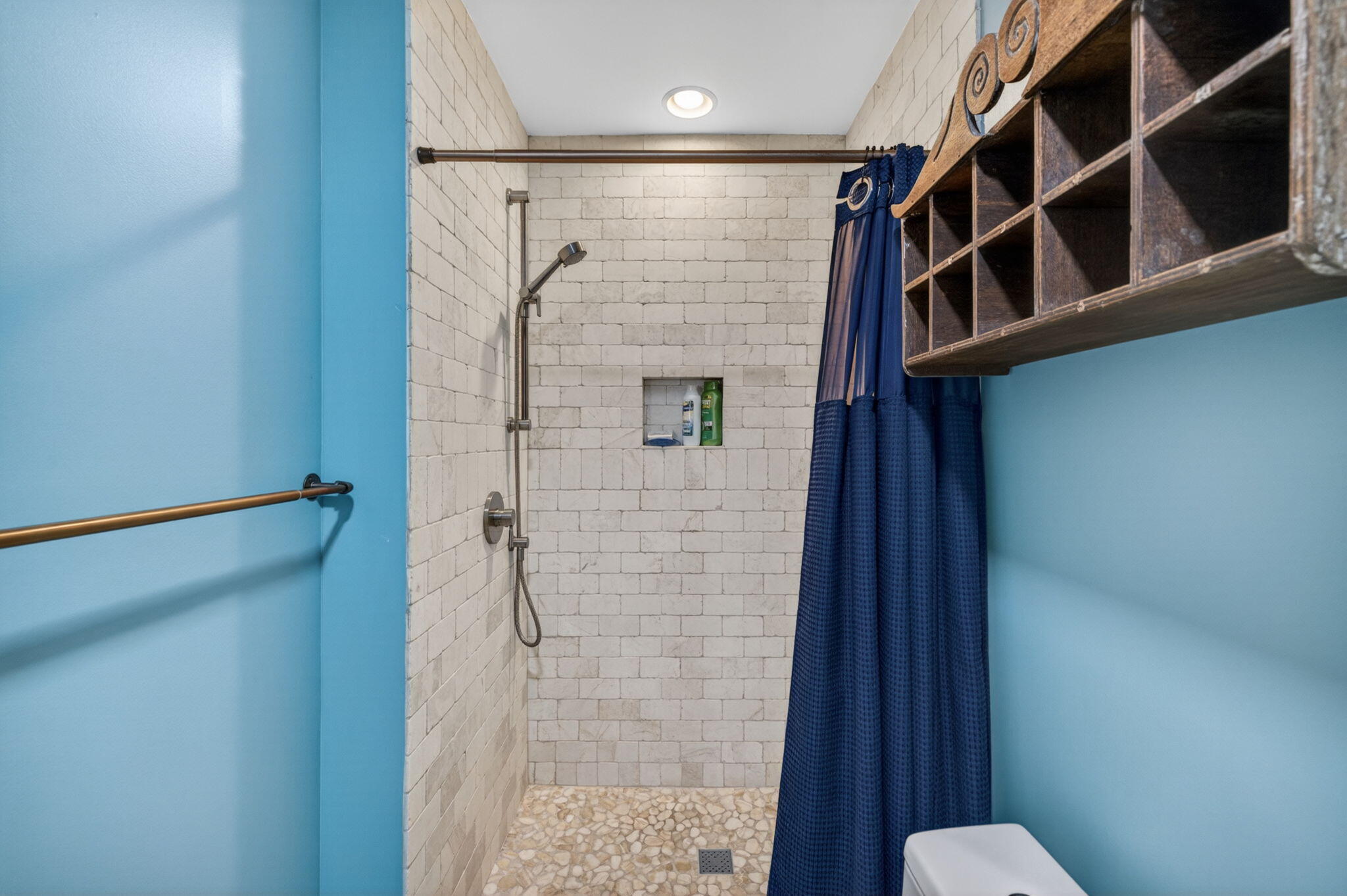 3250 NE 12th #6 Pompano Beach, FL 33062