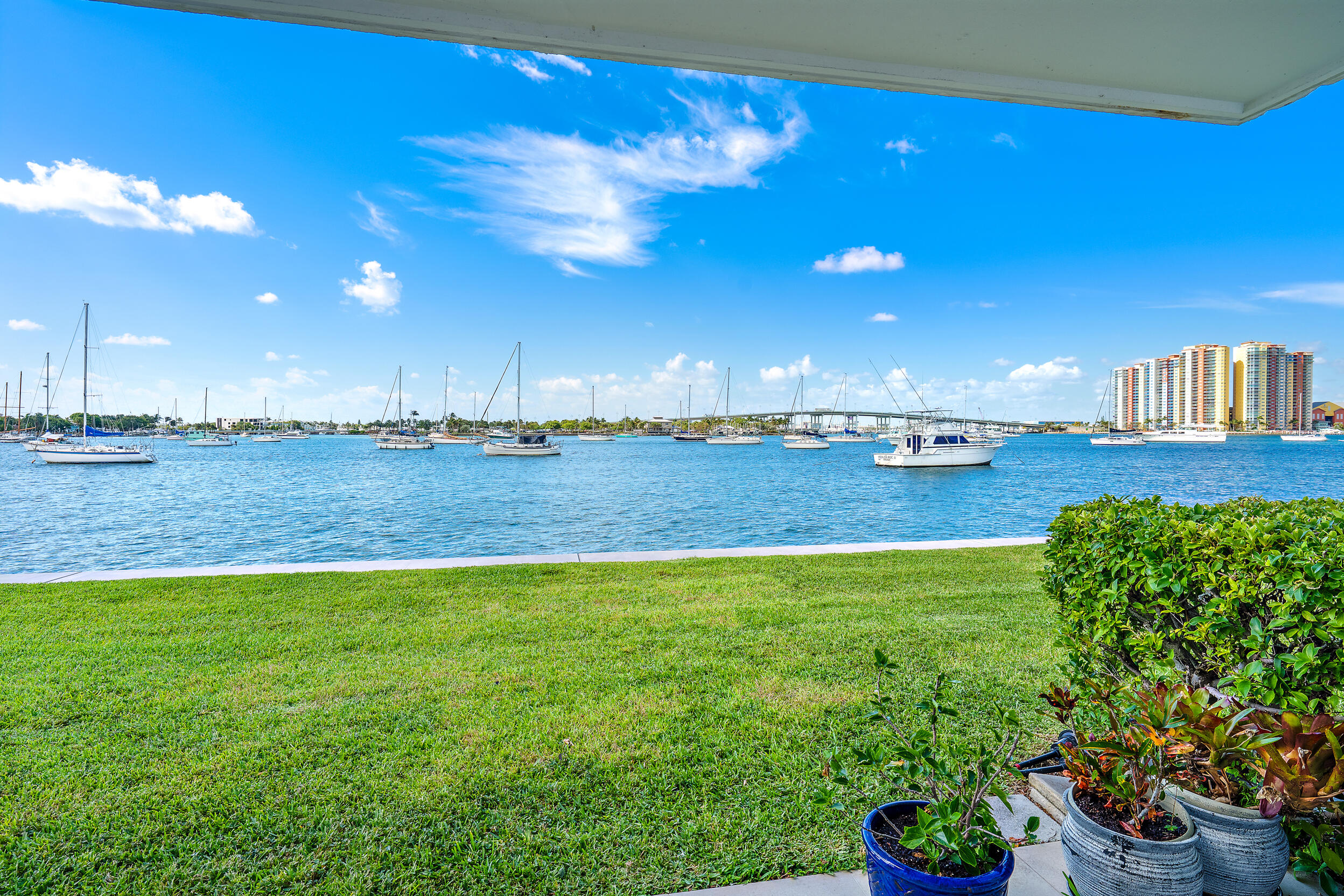 1051 Sugar Sands #156 Singer Island, FL 33404