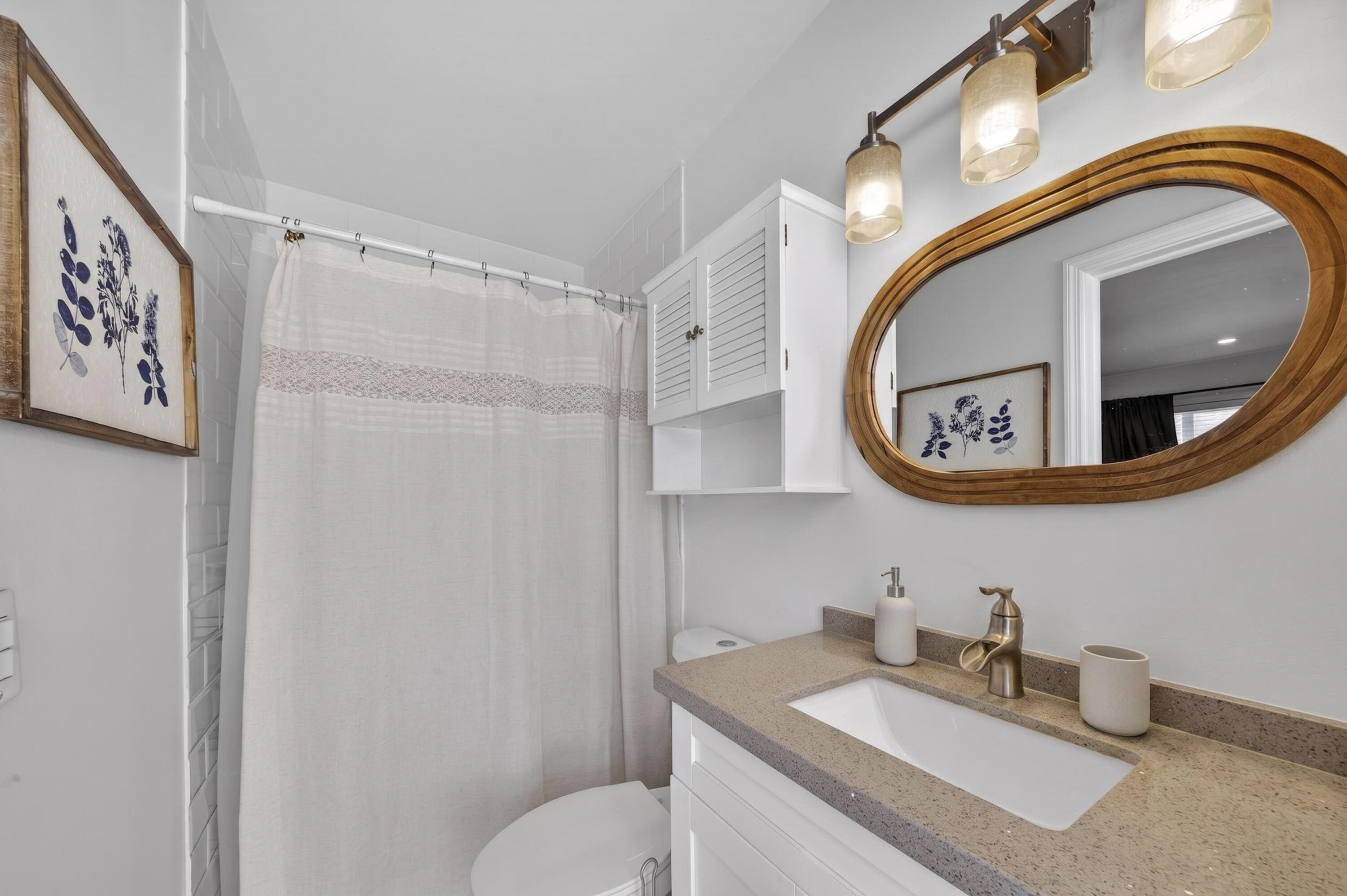2231 NE 34th Lighthouse Point, FL 33064