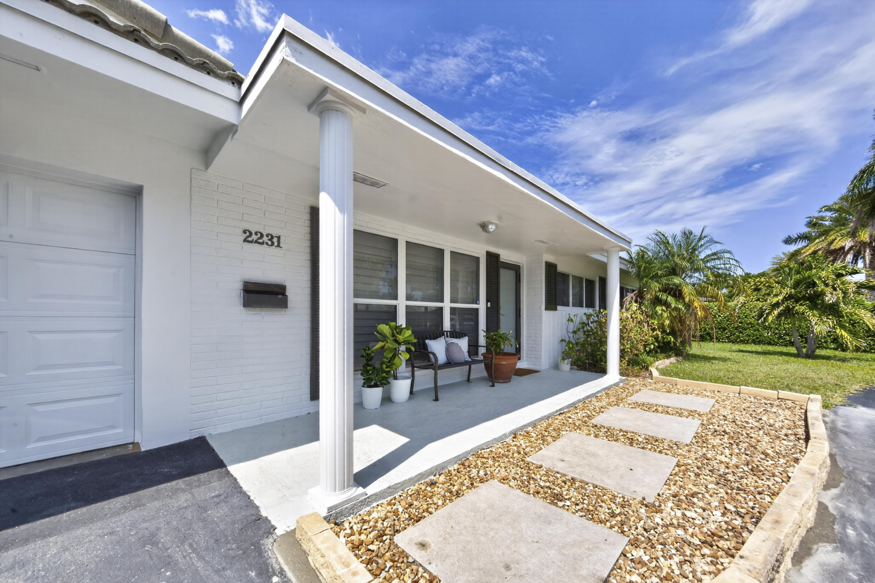 2231 NE 34th Lighthouse Point, FL 33064
