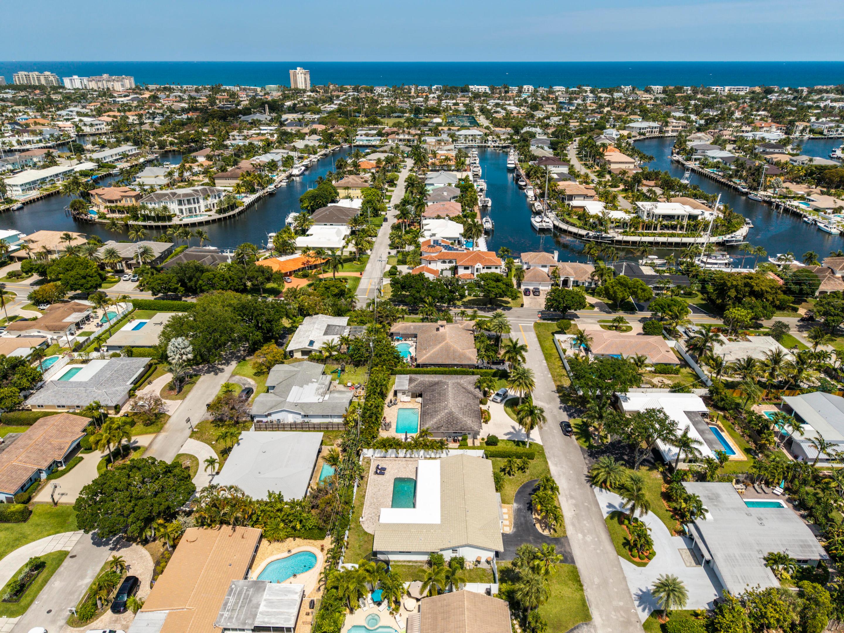 2231 NE 34th Lighthouse Point, FL 33064